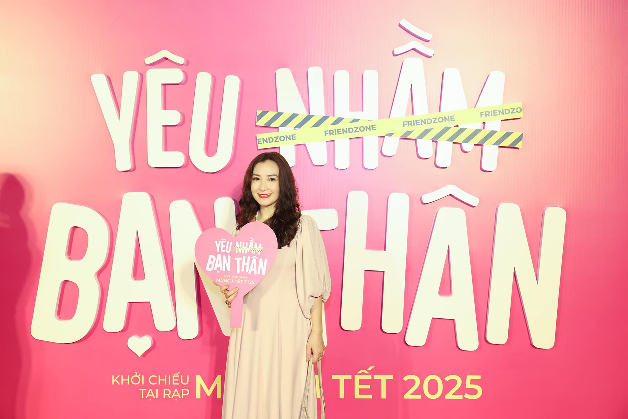 Sao phim 'Người thổi tù và hàng tổng': Vợ trên phim của anh 'trưởng thôn' Quốc Tuấn giờ ra sao?- Ảnh 6.