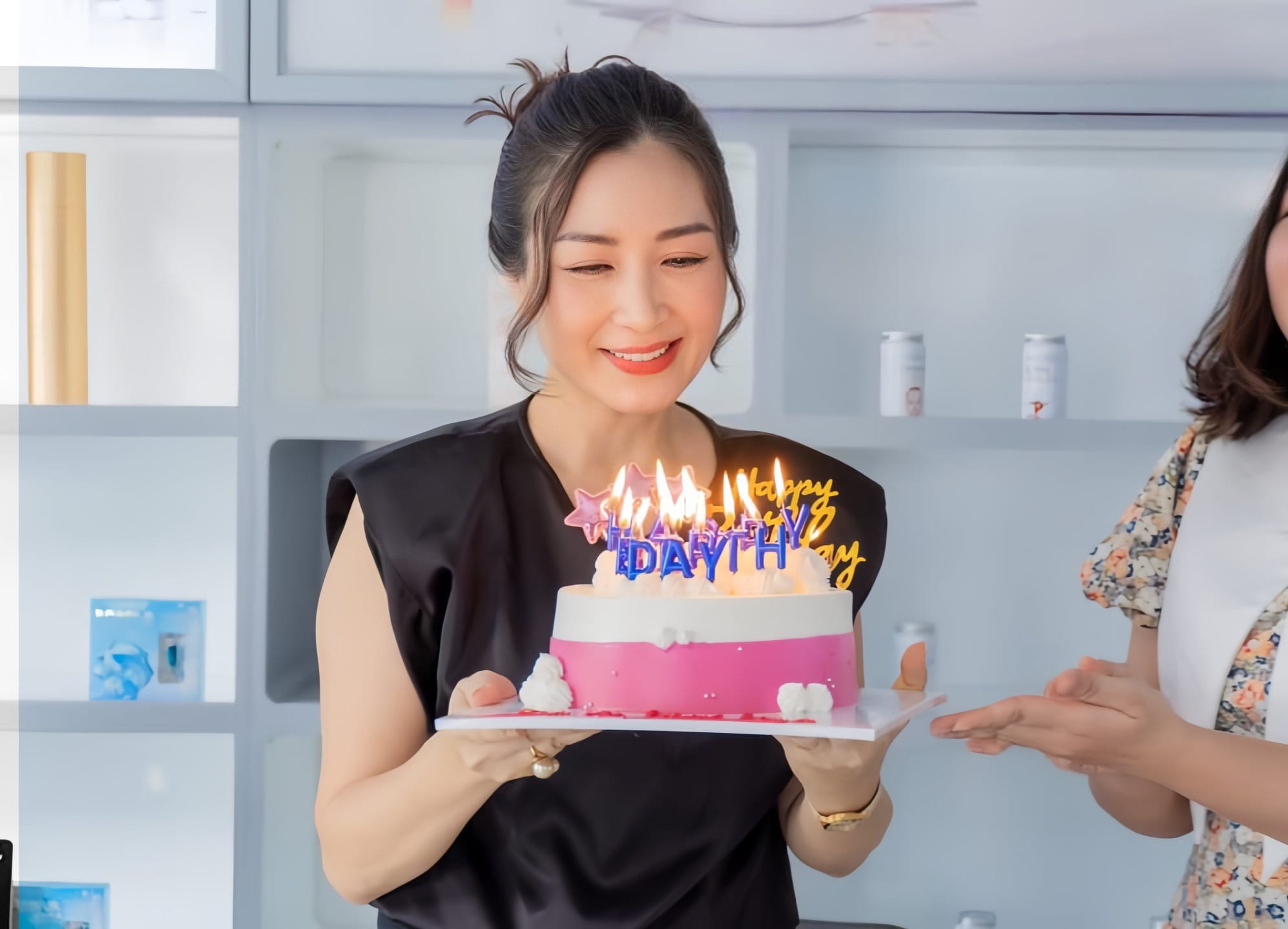 Sao phim 'Người thổi tù và hàng tổng': Vợ trên phim của anh 'trưởng thôn' Quốc Tuấn giờ ra sao?- Ảnh 7.