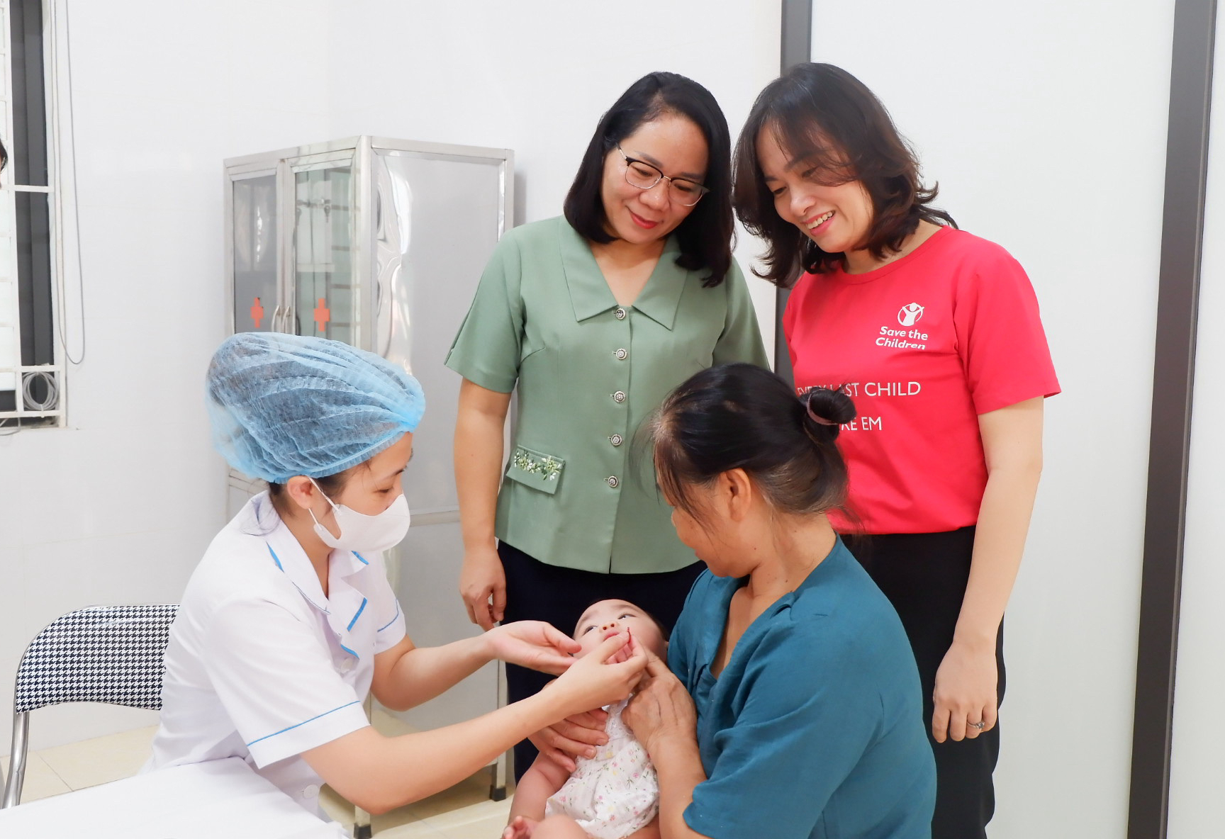 Tận dụng nền tảng số để không bỏ sót trẻ trong chiến dịch bổ sung vitamin A- Ảnh 3. Tận dụng nền tảng số để không bỏ sót trẻ trong chiến dịch bổ sung vitamin A- Ảnh 3.