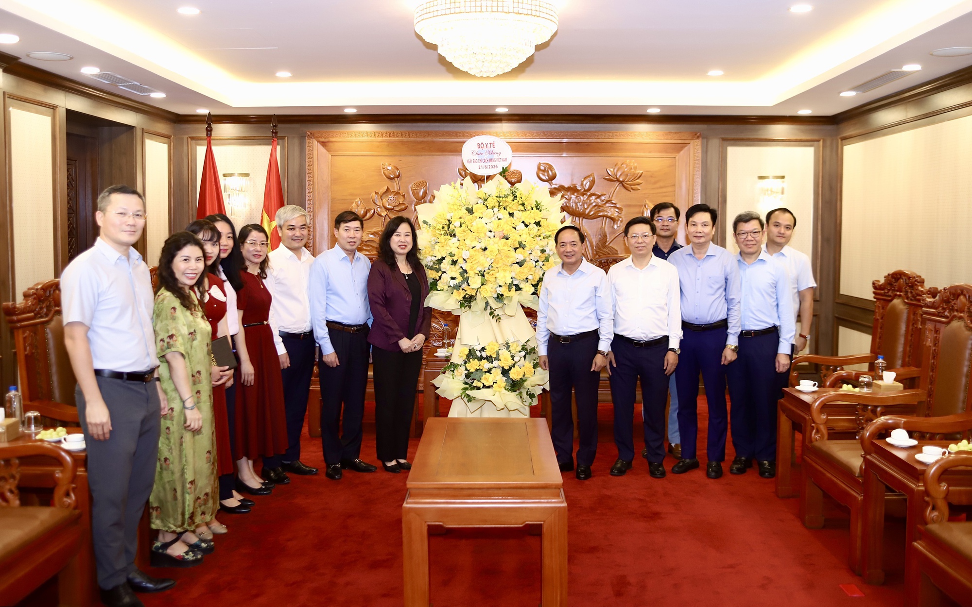Bộ trưởng Đào Hồng Lan làm Chủ tịch Ủy ban Quốc gia về người khuyết tật- Ảnh 2.