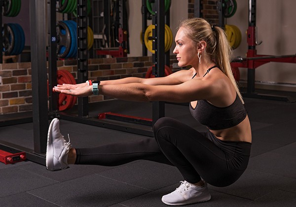 4 bài tập tại phòng gym giúp chân thon gọn hơn- Ảnh 1. 4 bài tập tại phòng gym giúp chân thon gọn hơn- Ảnh 1.