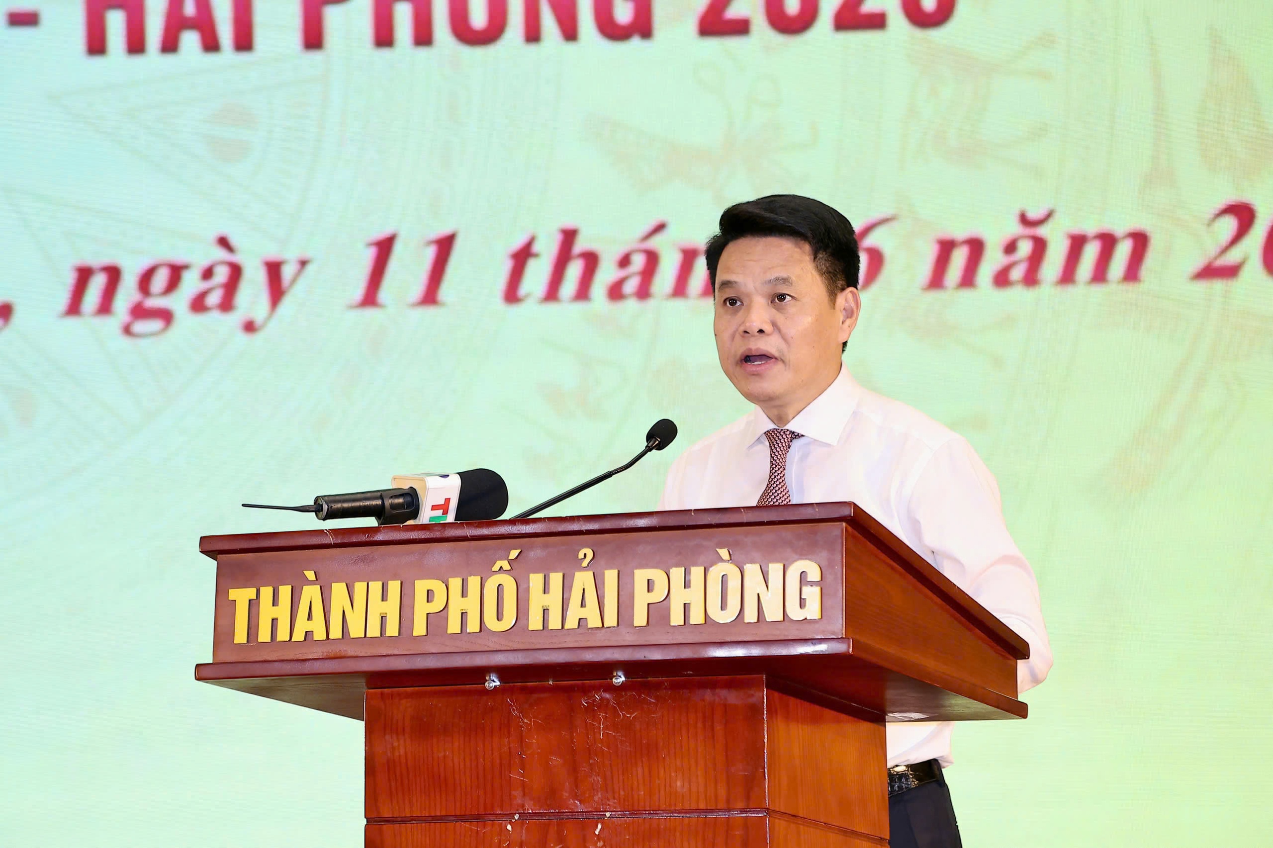 Xây dựng Lễ hội Hoa Phượng Đỏ Hải Phòng thành thương hiệu quốc gia, hướng tới tầm vóc quốc tế - Ảnh 2. Xây dựng Lễ hội Hoa Phượng Đỏ Hải Phòng thành thương hiệu quốc gia, hướng tới tầm vóc quốc tế - Ảnh 2.