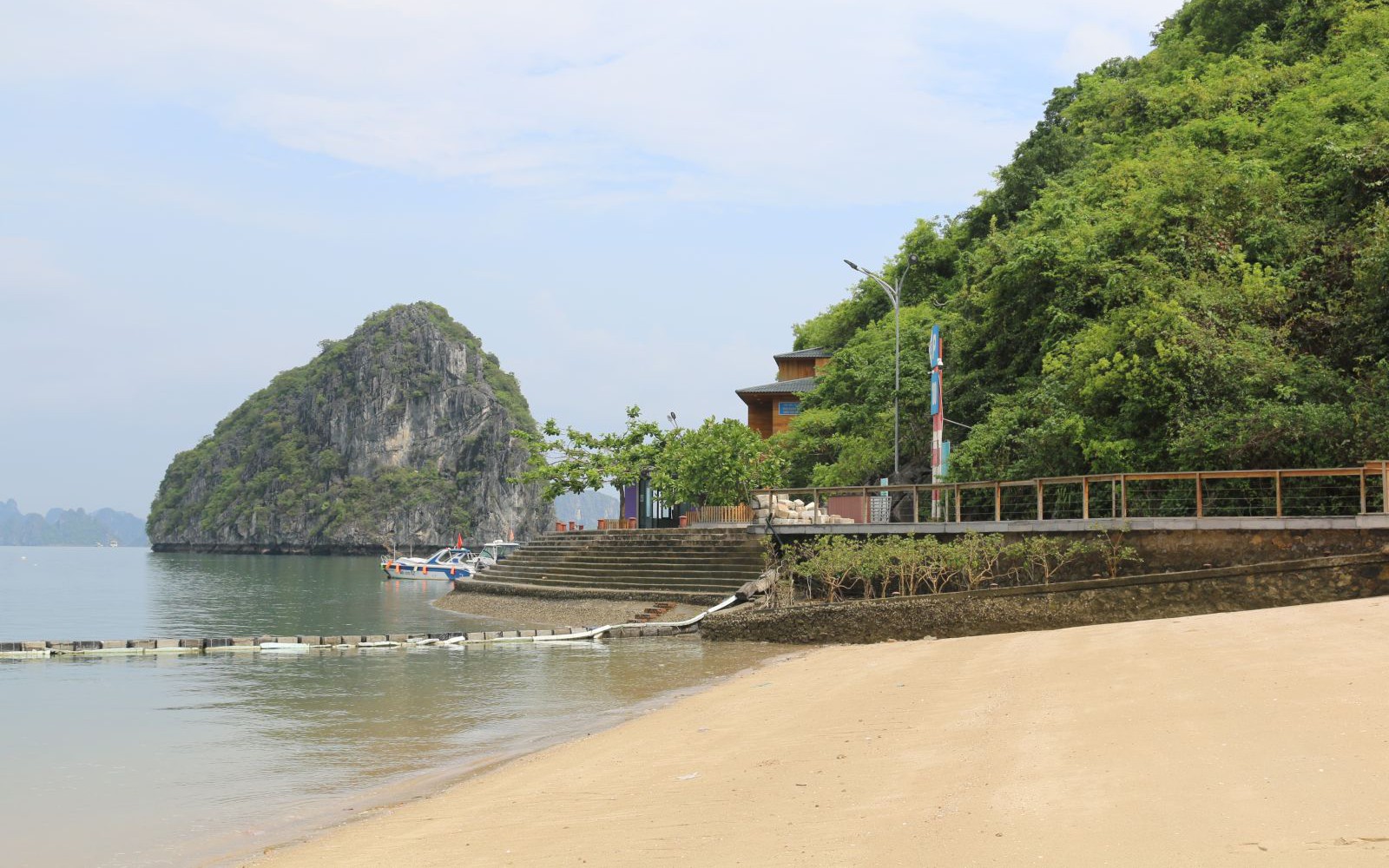 Mất nhiều tiền và tài sản ở Quảng Trị hơn 1 tháng trước, cô gái Hà Nội bất ngờ nhận tin vui nhờ ‘chuyển đổi số’- Ảnh 2. Mất nhiều tiền và tài sản ở Quảng Trị hơn 1 tháng trước, cô gái Hà Nội bất ngờ nhận tin vui nhờ ‘chuyển đổi số’- Ảnh 2.
