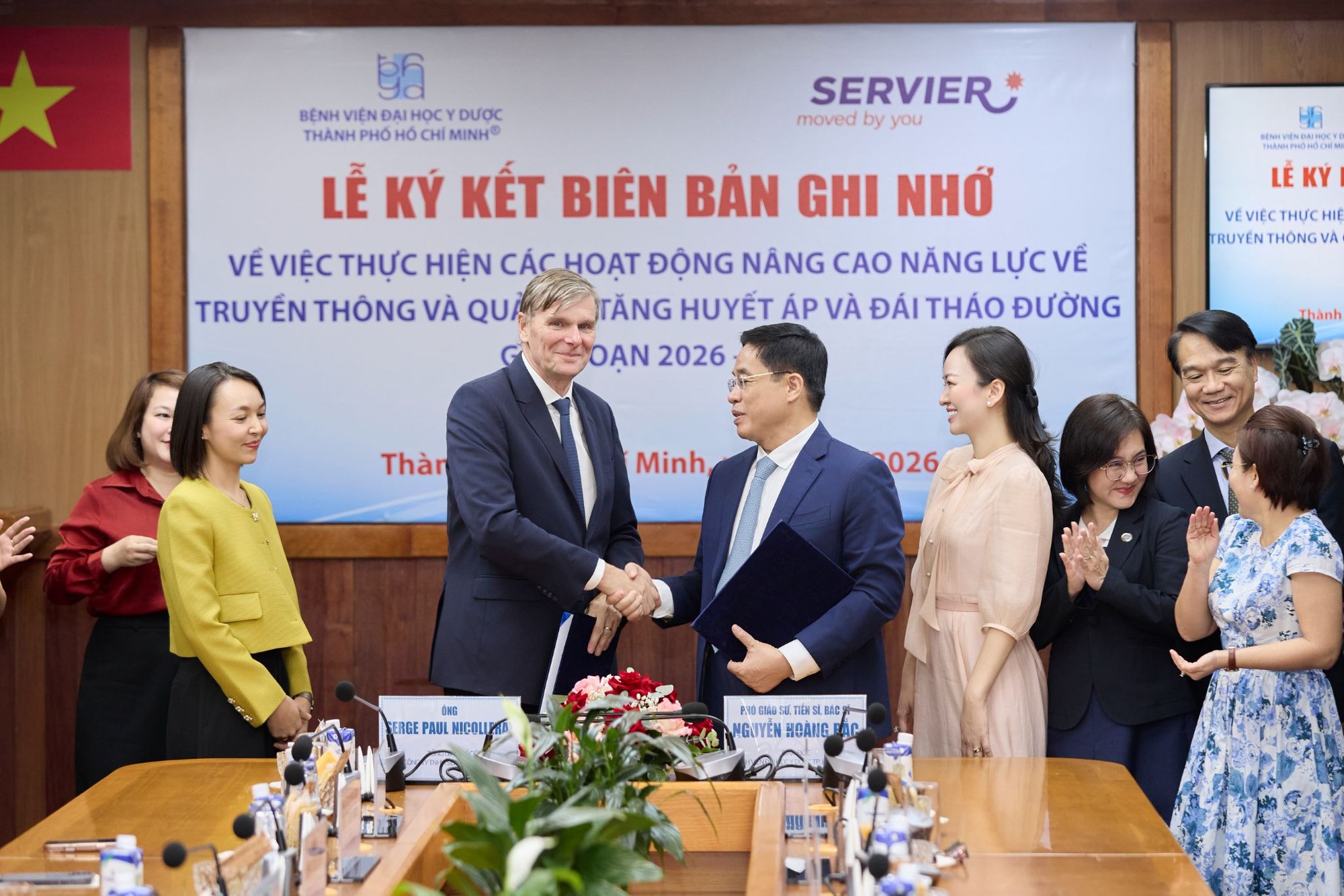 Bệnh viện Đại học Y Dược TP. Hồ Chí Minh và Servier Việt Nam ký ghi nhớ hợp tác nâng cao năng lực truyền thông và quản lý tăng huyết áp, đái tháo đường giai đoạn 2026 – 2030- Ảnh 2. Bệnh viện Đại học Y Dược TP. Hồ Chí Minh và Servier Việt Nam ký ghi nhớ hợp tác nâng cao năng lực truyền thông và quản lý tăng huyết áp, đái tháo đường giai đoạn 2026 – 2030- Ảnh 2.