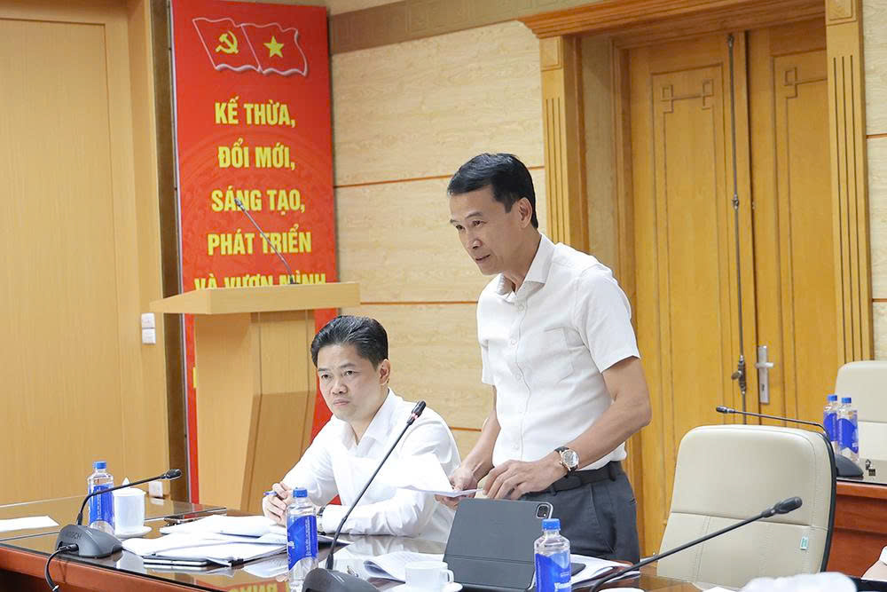 Gallery - Bộ trưởng Đào Hồng Lan: Tập trung nguồn lực, bảo đảm tiến độ rà soát hệ thống văn bản quy phạm pháp luật về y tế - image 3