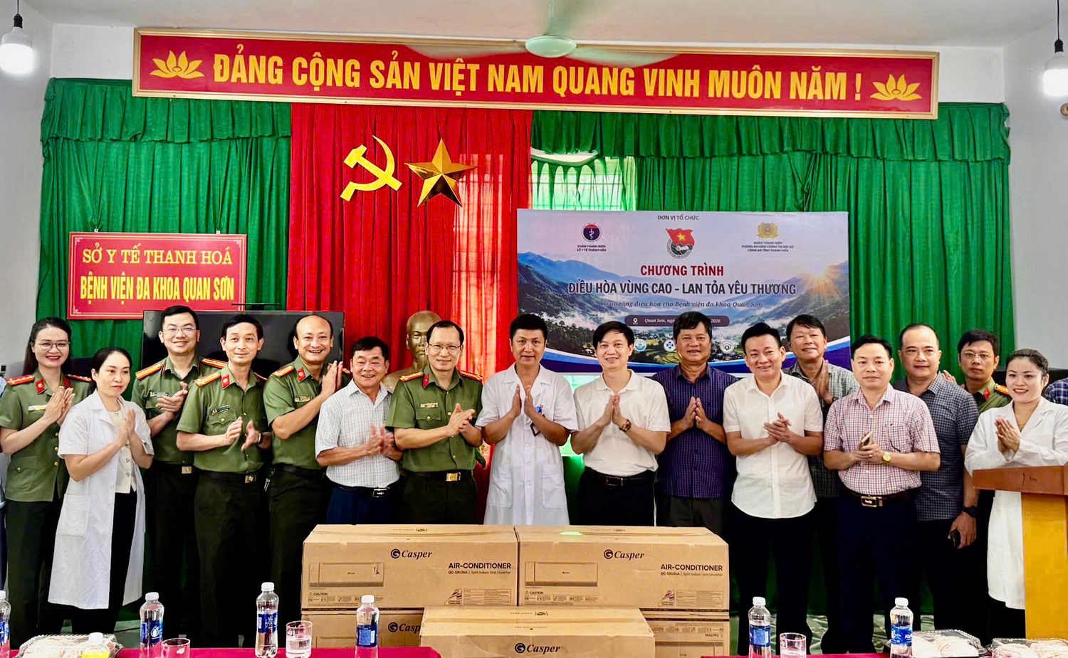 Gallery - Hàng trăm người dân xã vùng cao xã Tam Thanh được khám bệnh, phát thuốc miễn phí - image 7