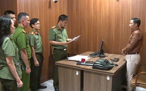 Bán vé cào trúng thưởng giả, nhóm đối tượng lừa đảo hàng nghìn người- Ảnh 3. Bán vé cào trúng thưởng giả, nhóm đối tượng lừa đảo hàng nghìn người- Ảnh 3.
