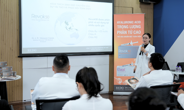 LG Clinic ứng dụng Revok50 – Giải pháp trẻ hoá và phục hồi da từ Italia cho làn da Việt- Ảnh 3. LG Clinic ứng dụng Revok50 – Giải pháp trẻ hoá và phục hồi da từ Italia cho làn da Việt- Ảnh 3.
