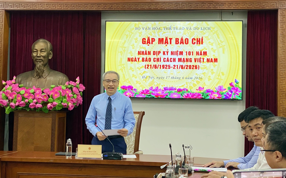 Phát hiện hơn 125 hiện vật của cư dân cách đây hàng nghìn năm ở Nghệ An
- Ảnh 3. Phát hiện hơn 125 hiện vật của cư dân cách đây hàng nghìn năm ở Nghệ An
- Ảnh 3.