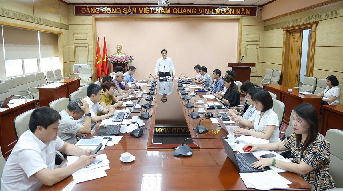Thứ trưởng Thường trực Vũ Mạnh Hà: Chính sách về y dược cổ truyền phải vừa quản lý chặt chẽ, vừa tạo động lực phát triển- Ảnh 8. Thứ trưởng Thường trực Vũ Mạnh Hà: Chính sách về y dược cổ truyền phải vừa quản lý chặt chẽ, vừa tạo động lực phát triển- Ảnh 8.