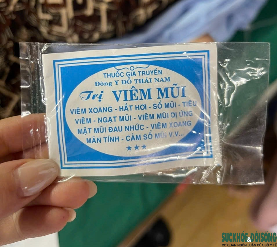 Ẩn họa từ những gói thuốc đông y gia truyền được quảng cáo ‘uống là khỏi’- Ảnh 3. Ẩn họa từ những gói thuốc đông y gia truyền được quảng cáo ‘uống là khỏi’- Ảnh 3.