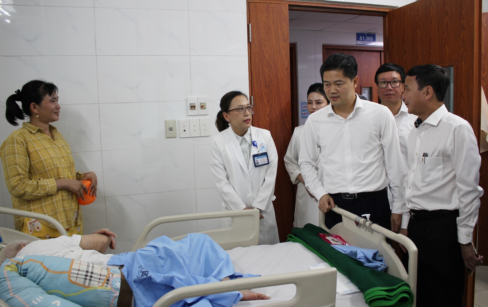 Gallery - Nâng cao năng lực hệ thống bảo vệ và chăm sóc sức khỏe cán bộ trong giai đoạn mới