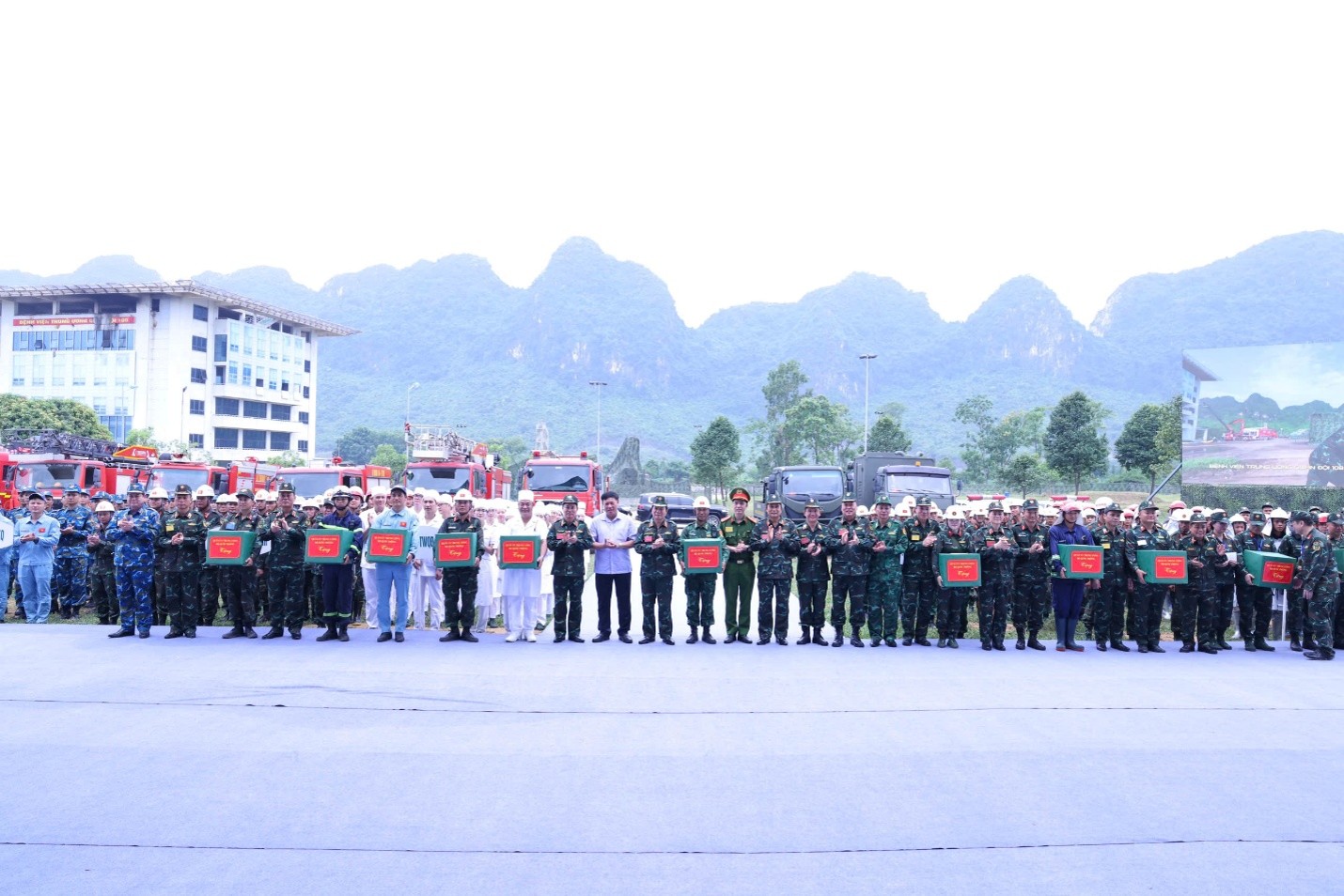 Nâng cao năng lực ứng phó với các tình huống khẩn cấp y tế- Ảnh 6. Nâng cao năng lực ứng phó với các tình huống khẩn cấp y tế- Ảnh 6.