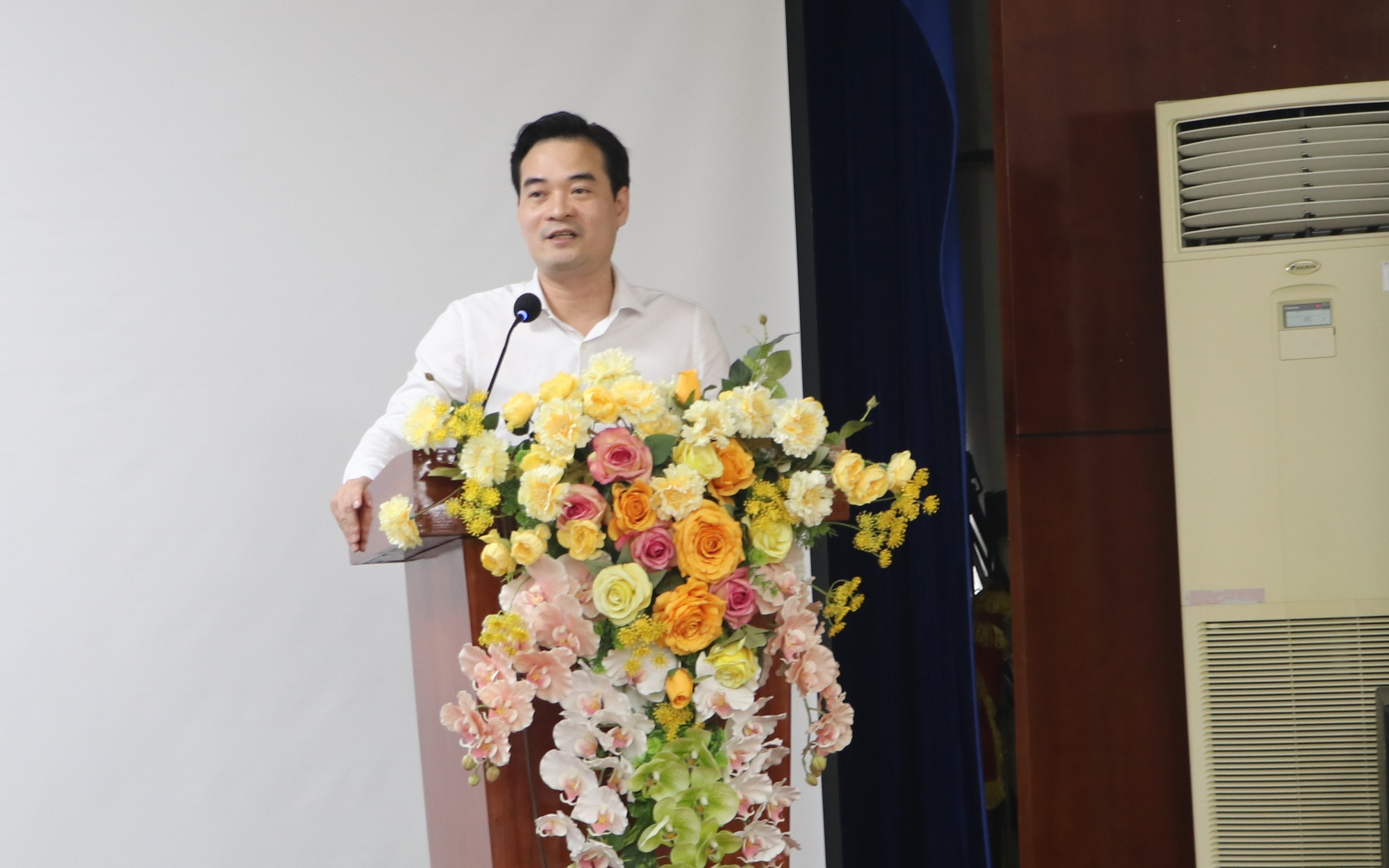 Siết quản lý thực phẩm,tăng chế tài và ứng dụng công nghệ để bảo vệ sức khỏe người dân- Ảnh 5.