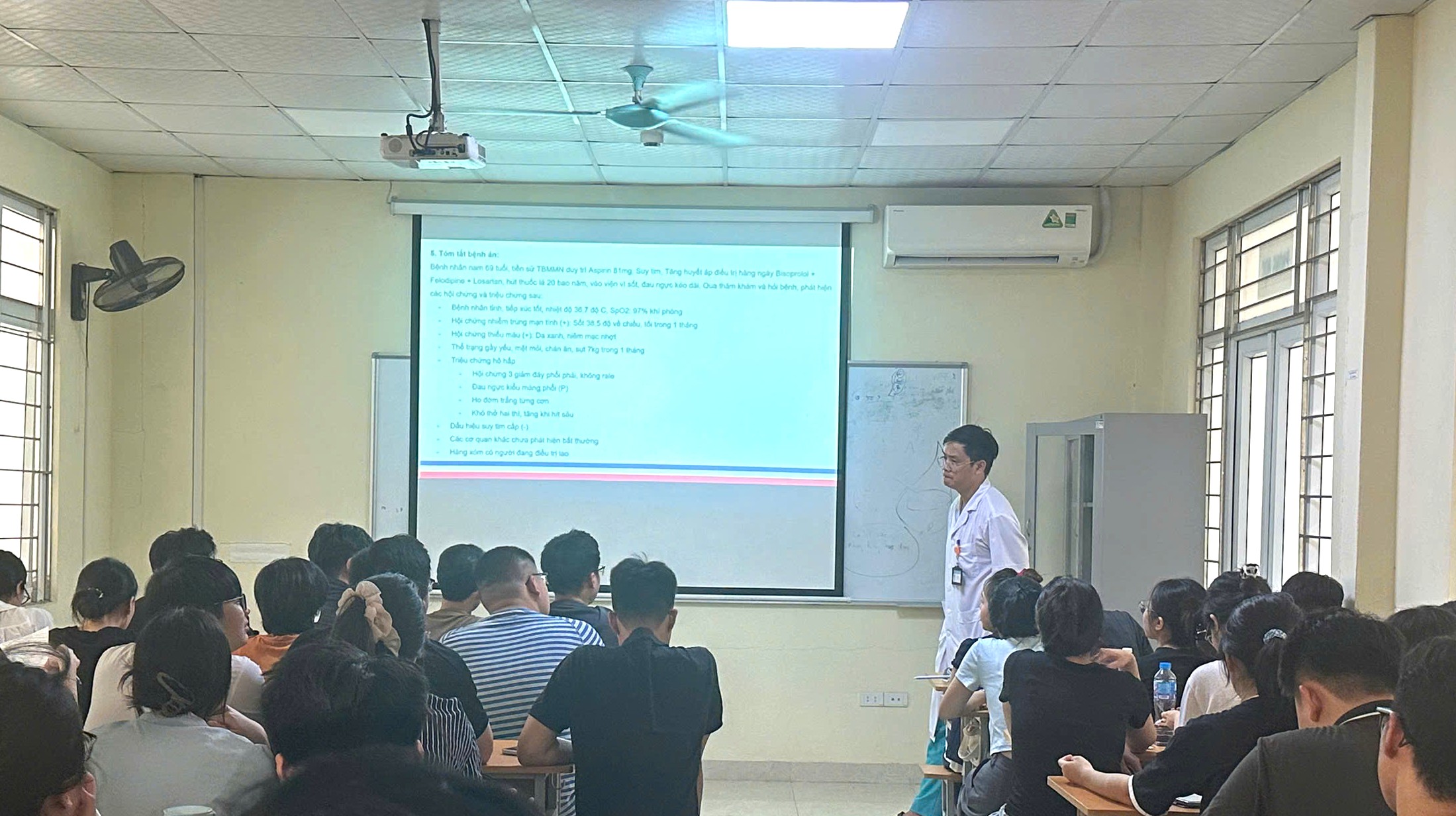Gallery - Bản lĩnh người thầy là điểm tựa của báo chí y tế trước làn sóng AI - image 2