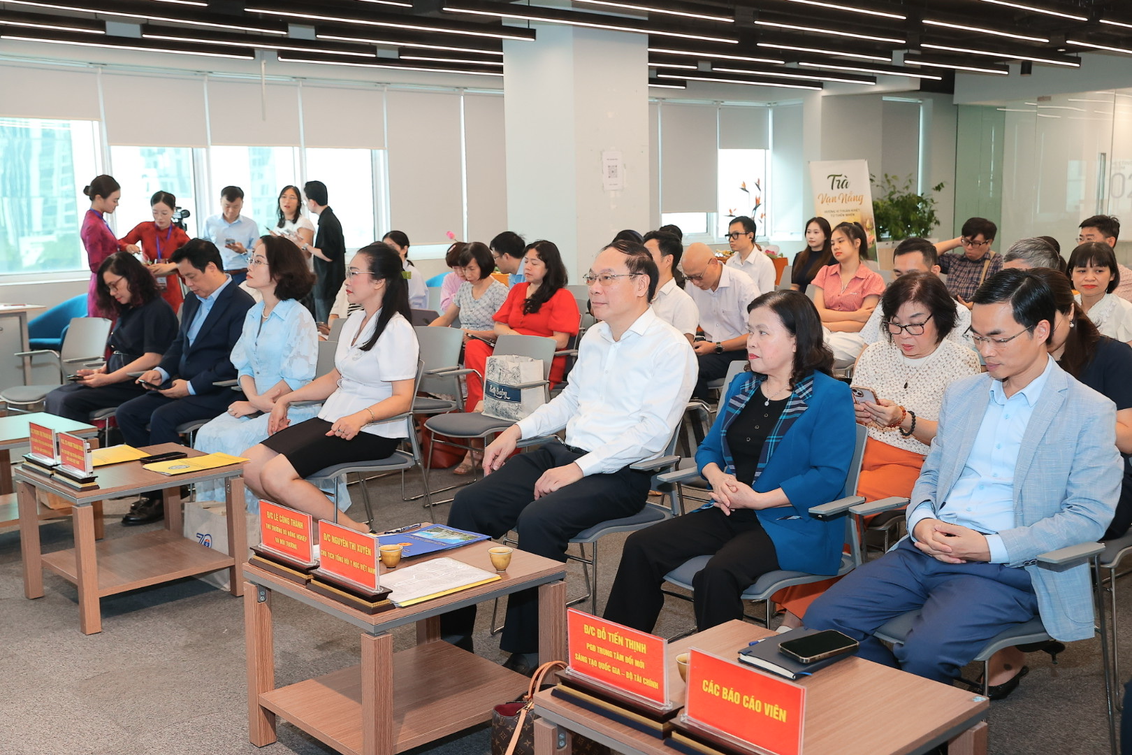 Phối hợp liên ngành kiểm soát kháng kháng sinh theo cách tiếp cận One Health- Ảnh 1.