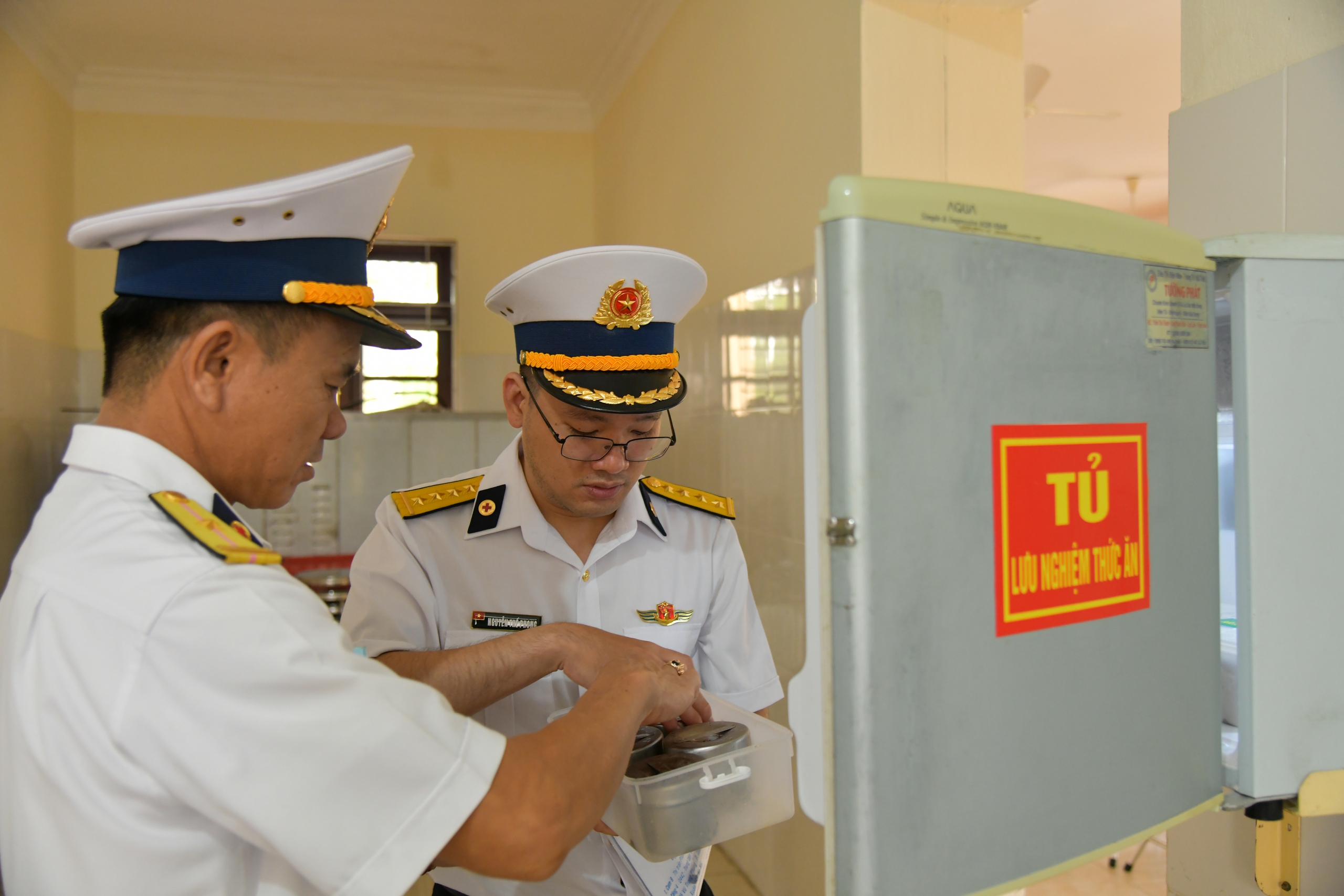 Bộ Tư lệnh Vùng 4 kiểm tra đơn vị vững mạnh toàn diện tại Lữ đoàn 955- Ảnh 6. Bộ Tư lệnh Vùng 4 kiểm tra đơn vị vững mạnh toàn diện tại Lữ đoàn 955- Ảnh 6.
