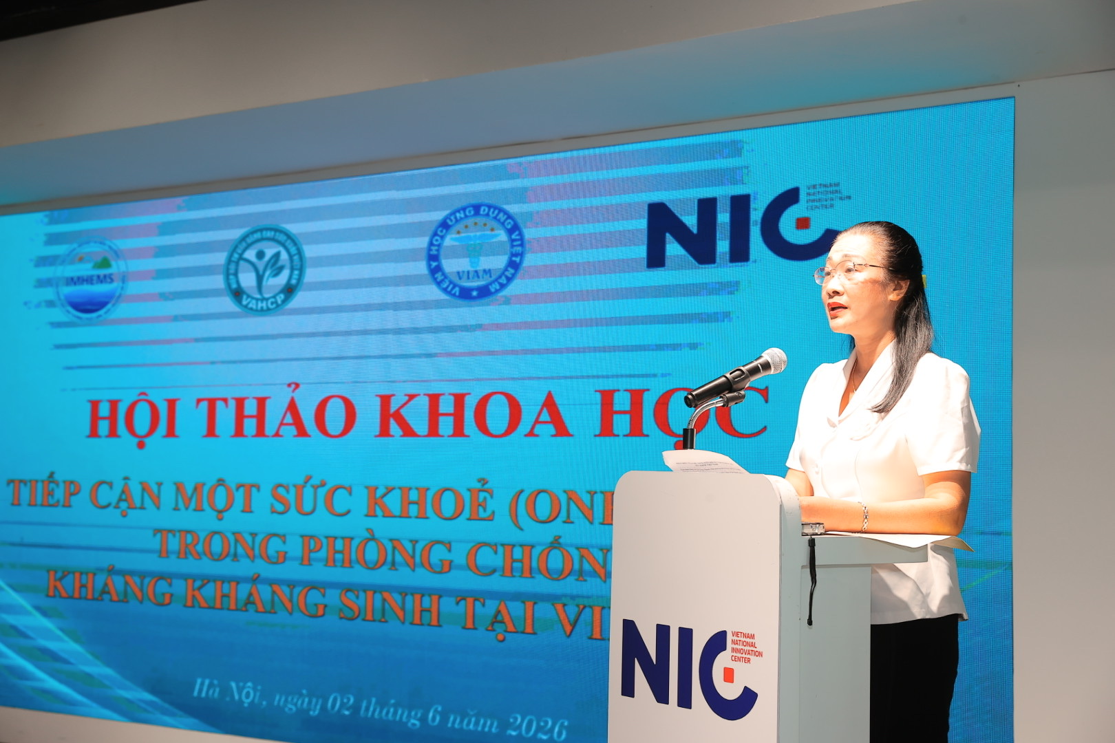 Phối hợp liên ngành kiểm soát kháng kháng sinh theo cách tiếp cận One Health- Ảnh 2.