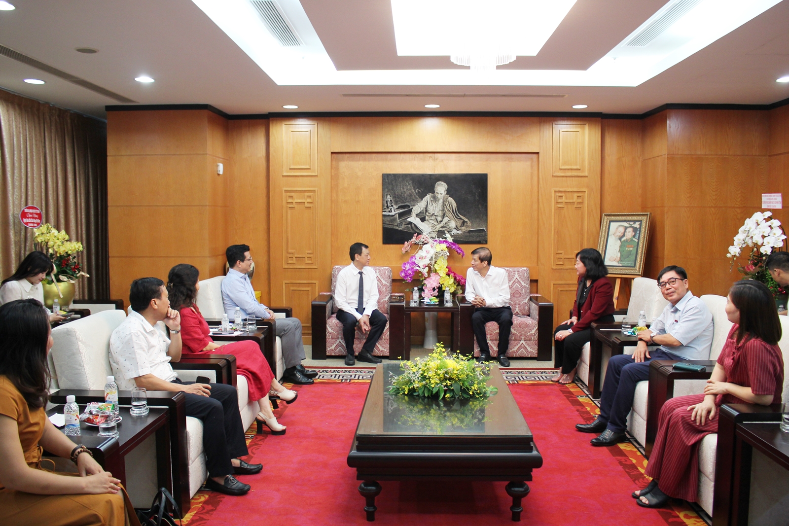 Gallery - Thứ trưởng Nguyễn Tri Thức: Báo chí luôn là người bạn đồng hành của ngành y tế - image 5