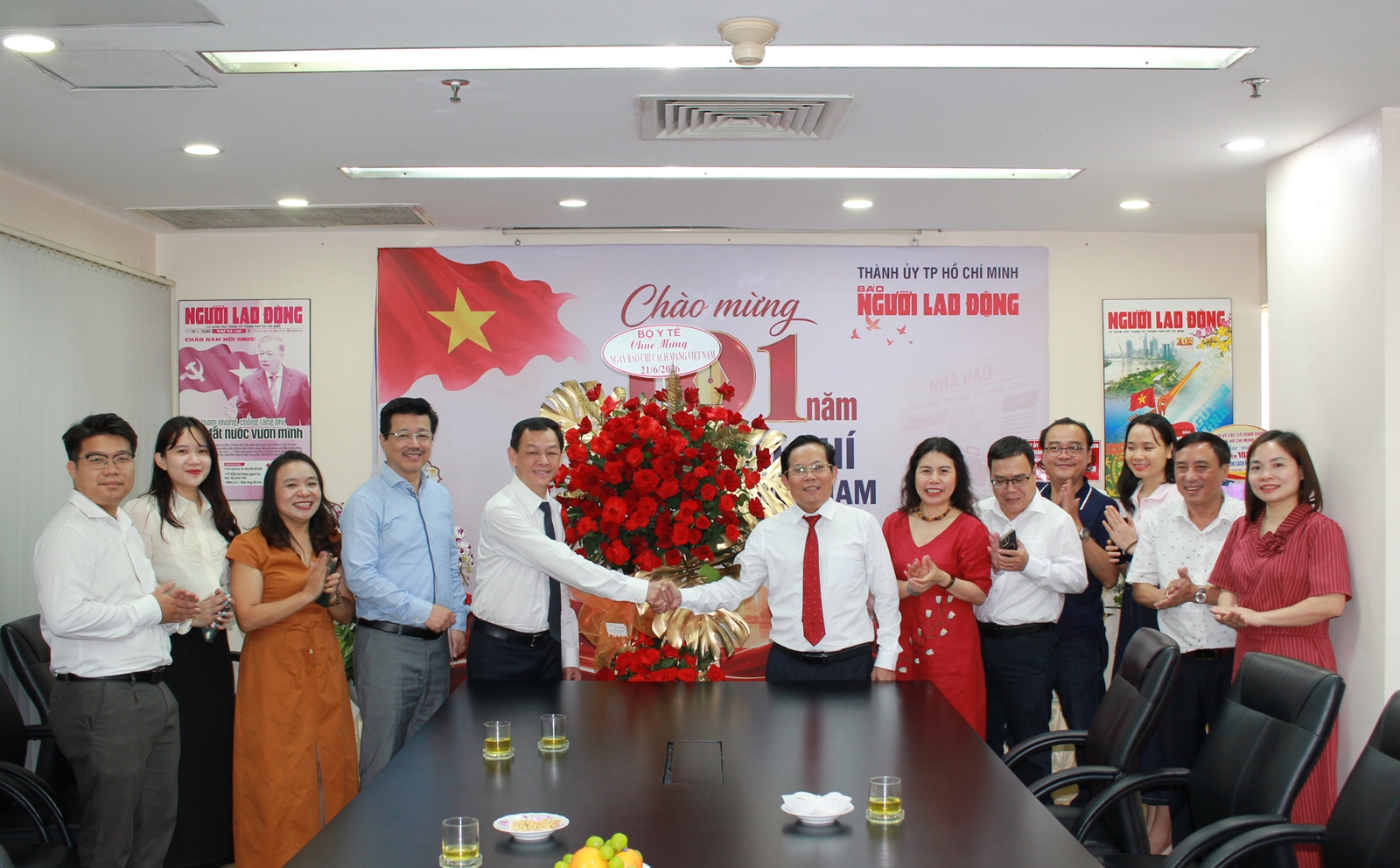 Gallery - Thứ trưởng Nguyễn Tri Thức: Báo chí luôn là người bạn đồng hành của ngành y tế - image 7