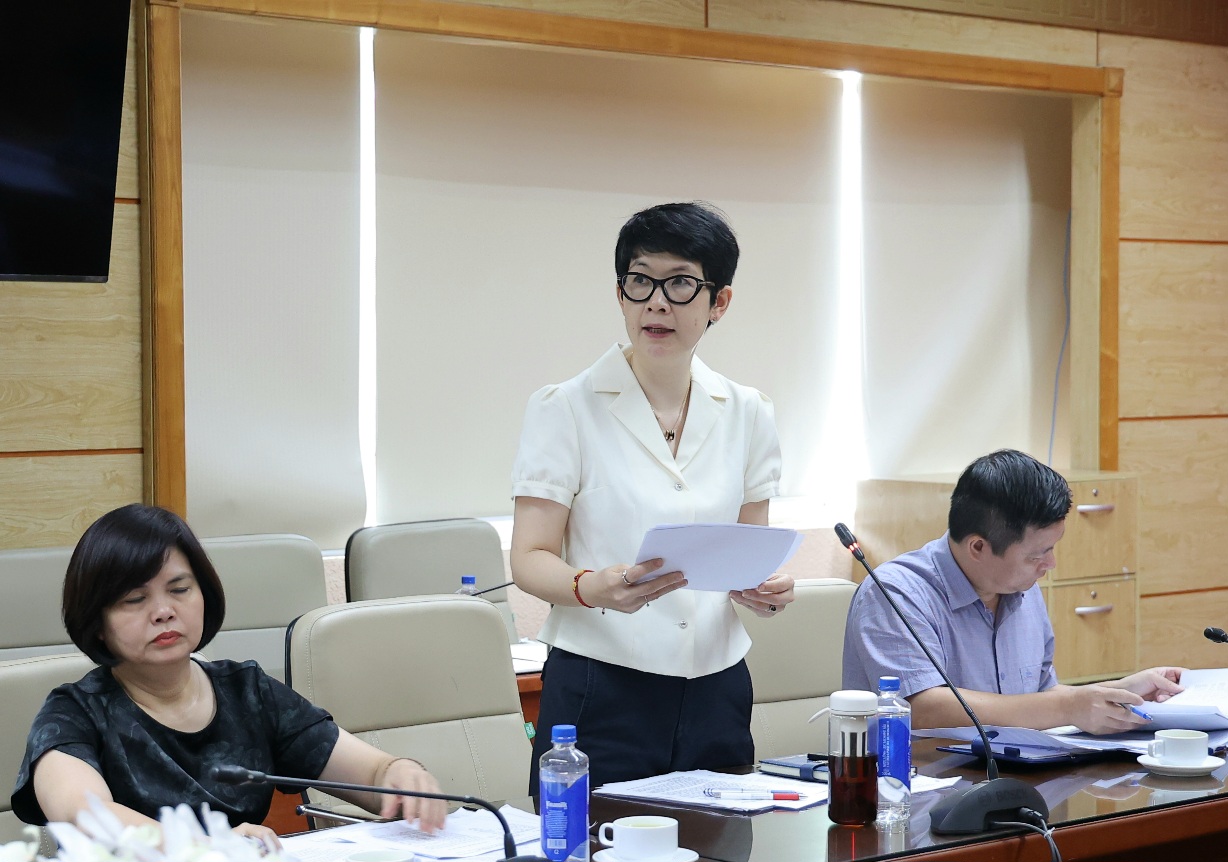 Đẩy mạnh chuyển đổi số, hoàn thiện thể chế, tăng tốc hoàn thành các nhiệm vụ trọng tâm về bảo trợ xã hội- Ảnh 3.