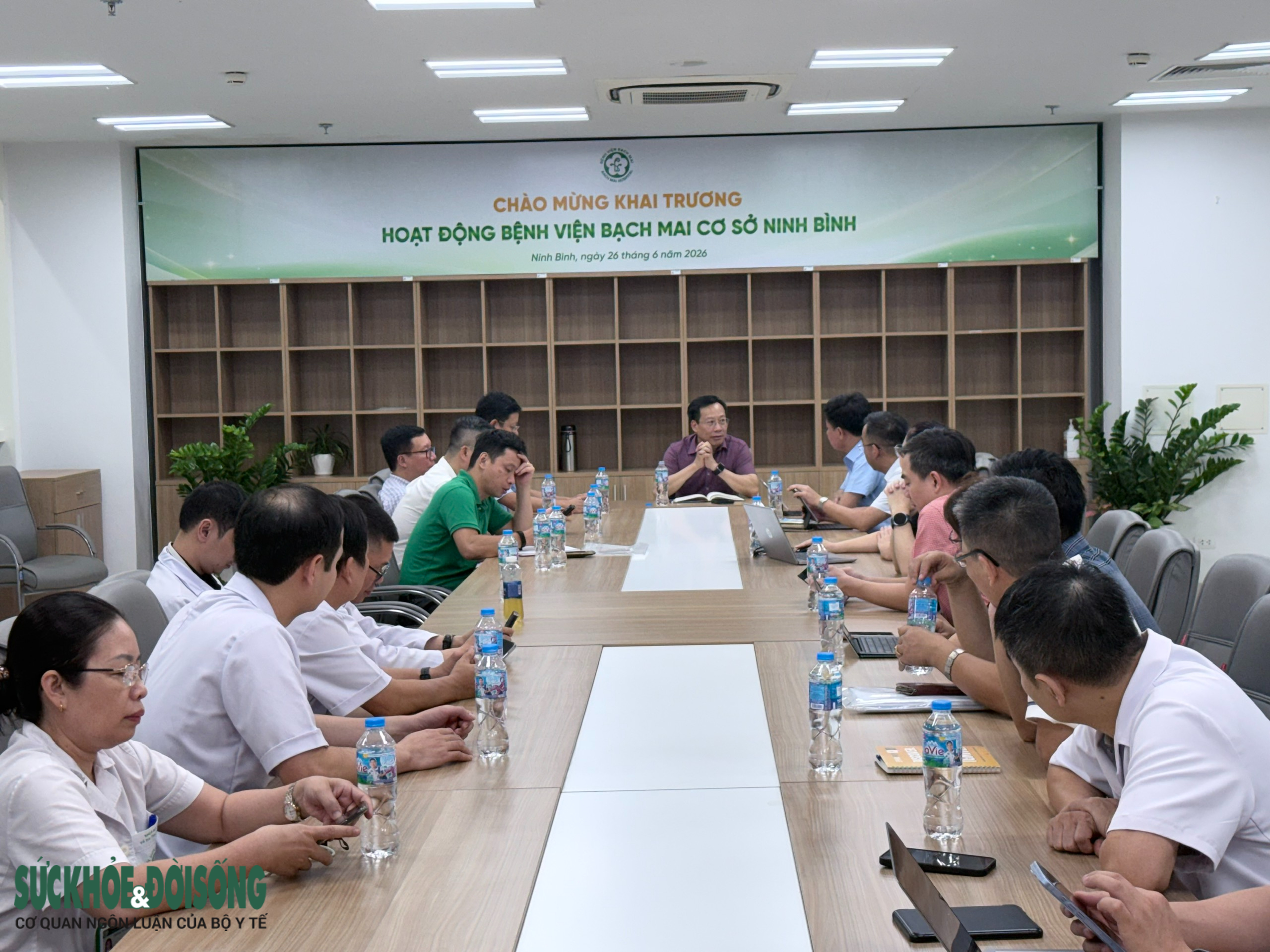 Lãnh đạo Bộ Y tế kiểm tra tiến độ nước rút đưa BV Bạch Mai cơ sở Ninh Bình vào hoạt động- Ảnh 2. Lãnh đạo Bộ Y tế kiểm tra tiến độ nước rút đưa BV Bạch Mai cơ sở Ninh Bình vào hoạt động- Ảnh 2.