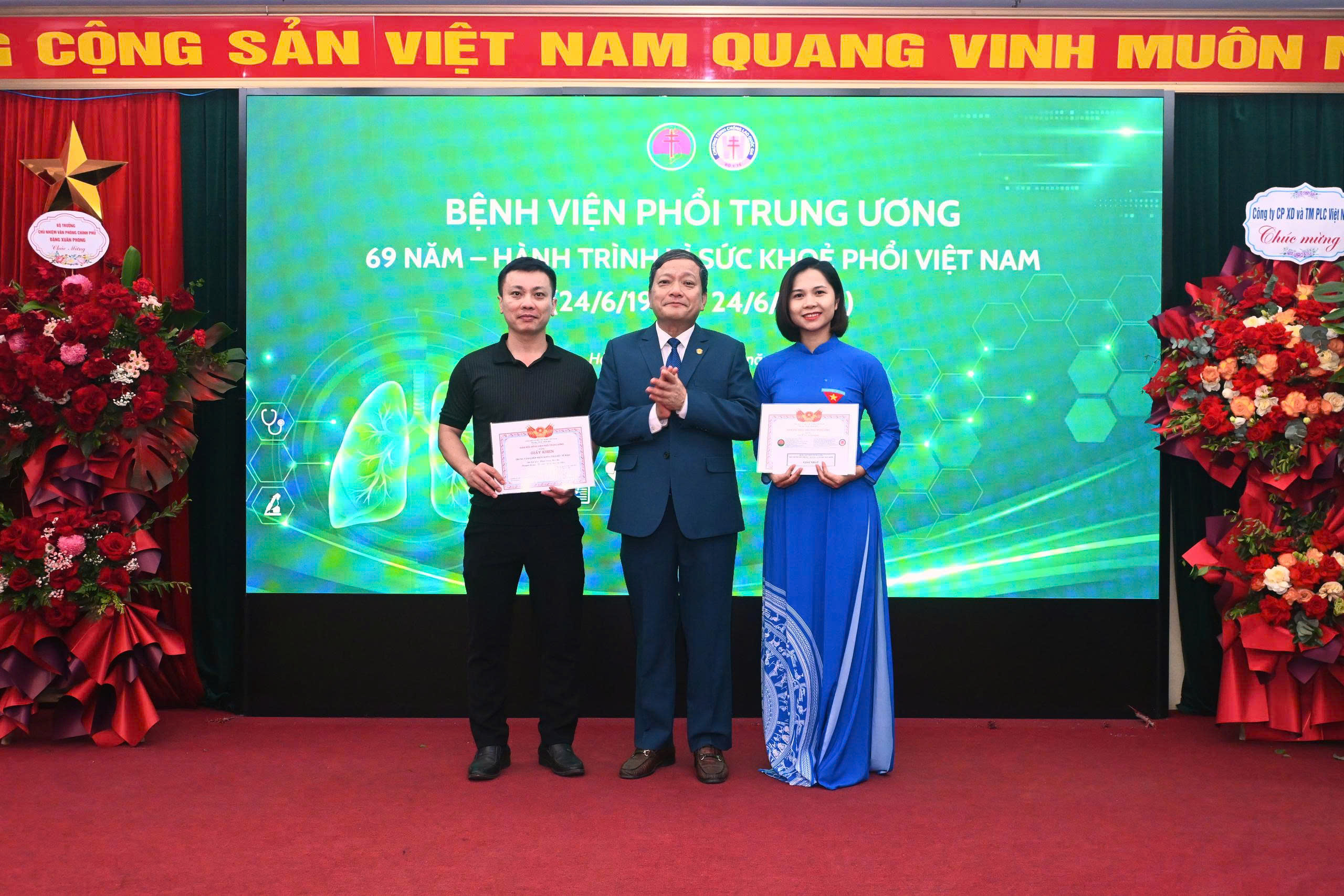 Gallery - Bệnh viện Phổi Trung ương kỷ niệm 69 năm thành lập: Bứt phá để phát triển chuyên ngành bệnh phổi và lao - image 4