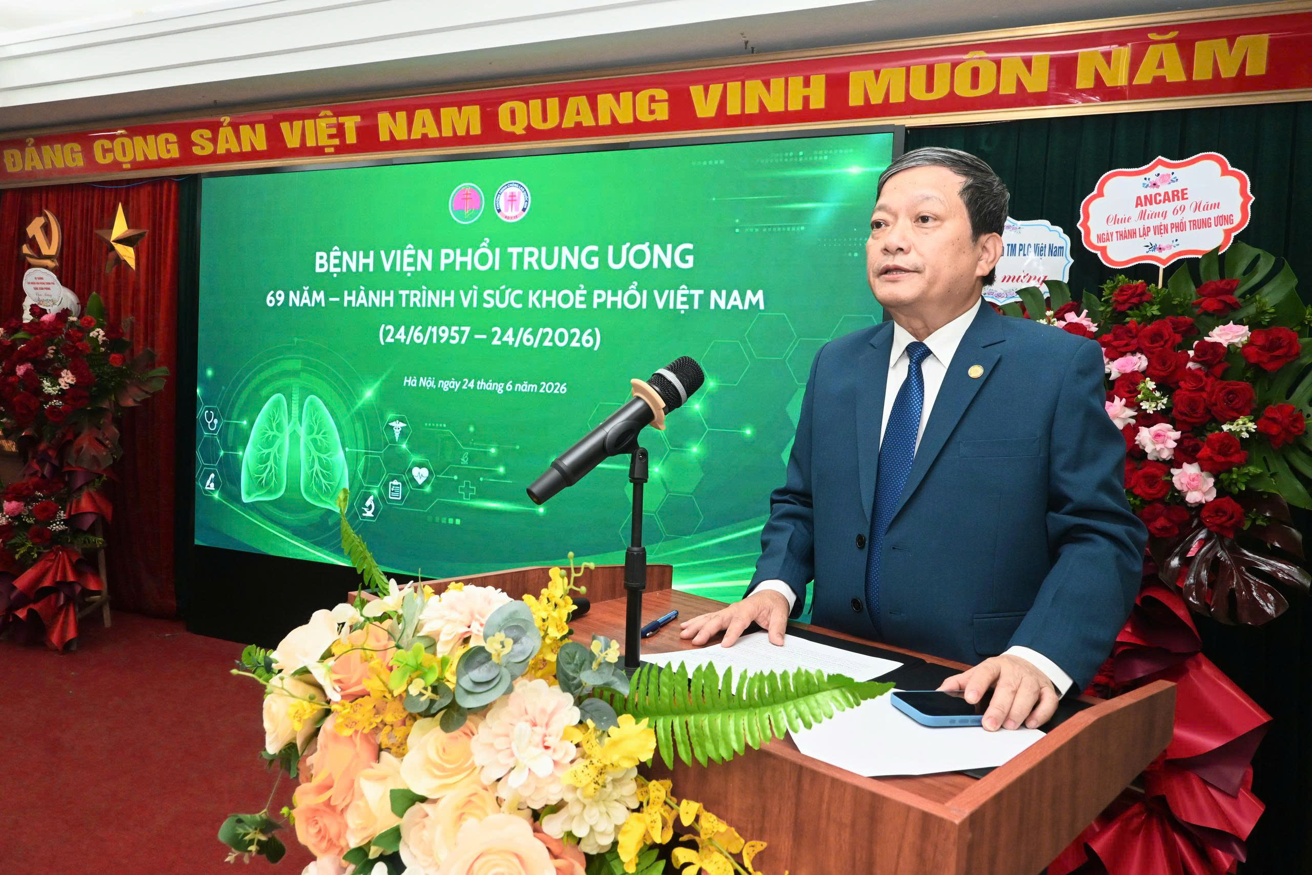 Gallery - Bệnh viện Phổi Trung ương kỷ niệm 69 năm thành lập: Bứt phá để phát triển chuyên ngành bệnh phổi và lao - image 6