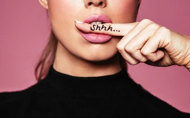 Khám Phá 7 Sự Thật Thú Vị Về Đổ Mồ Hôi Ban Đêm Ở Phụ Nữ Mãn Kinh