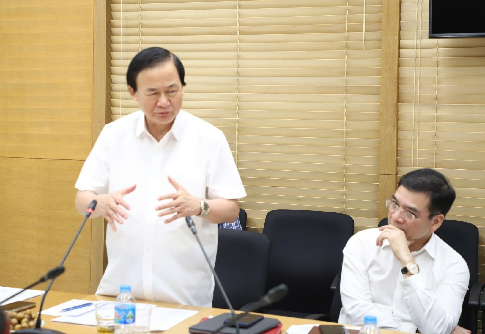 Thứ trưởng Thường trực Vũ Mạnh Hà: Tiếp tục nâng cao chất lượng công tác chăm sóc sức khoẻ cán bộ Trung ương- Ảnh 2.