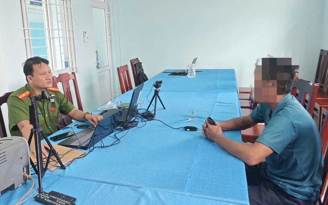 Bình luận sai sự thật trên trang phản động, nam thanh niên Hải Phòng bị xử phạt 7,5 triệu đồng- Ảnh 2.