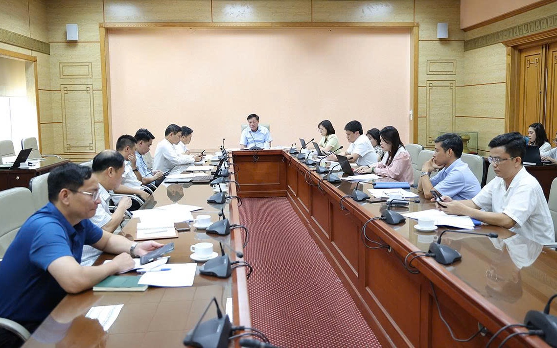 Thứ trưởng Bộ Y tế: Hoàn thiện thể chế, chuyển đổi số và hậu kiểm là trọng tâm quản lý thiết bị y tế- Ảnh 5.
