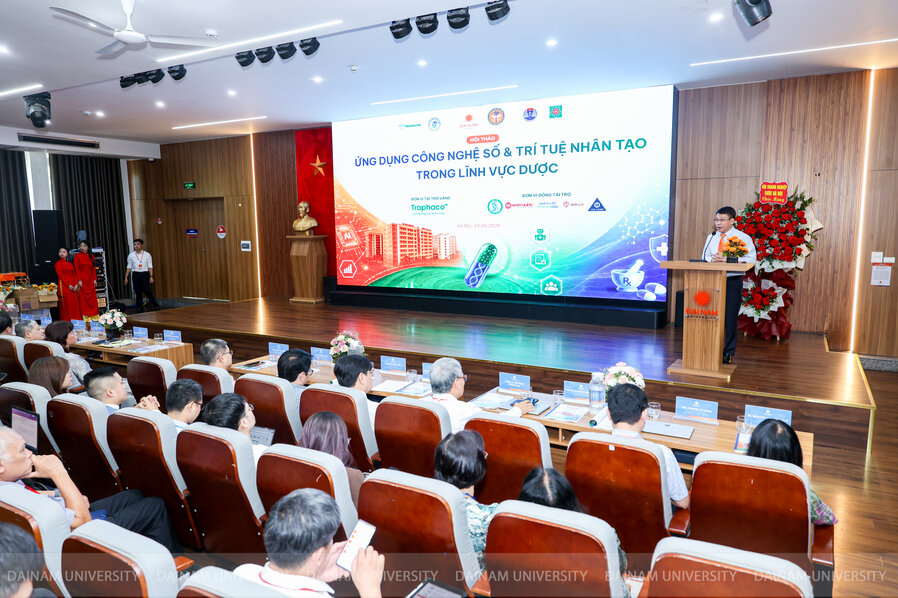 Ngành dược trước 'làn sóng' AI, cơ hội bứt phá và thách thức về nhân lực- Ảnh 2.