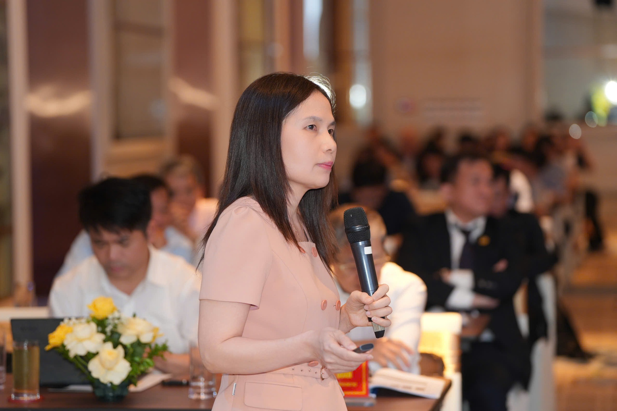 Thứ trưởng Nguyễn Tri Thức: Mạnh dạn thí điểm, đưa nhanh thành tựu khoa học công nghệ vào khám chữa bệnh- Ảnh 3.