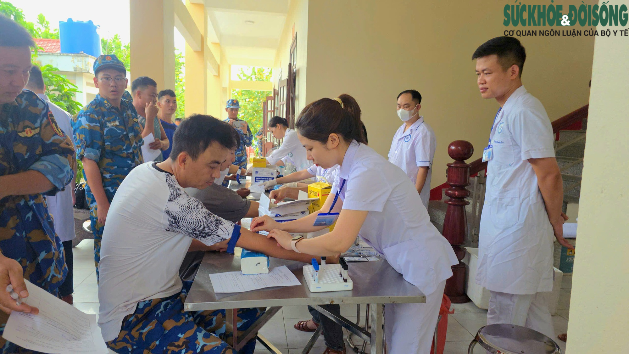 Ký sự Trường Sa: Khám sức khoẻ giữa biển khơi khác biệt thế nào?- Ảnh 8.