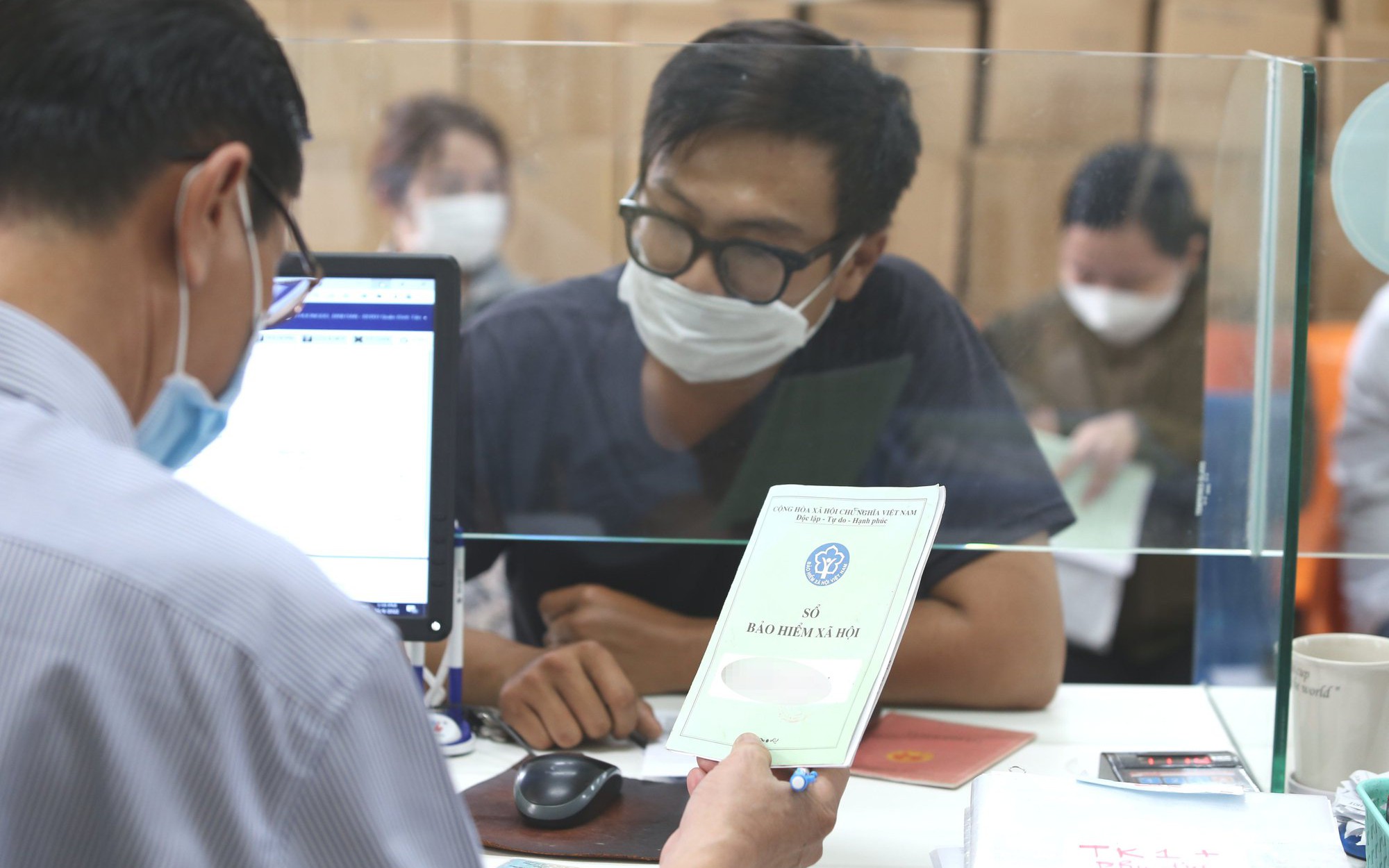 Giảm tuổi hưởng trợ cấp hưu trí xã hội xuống 70- Ảnh 2.