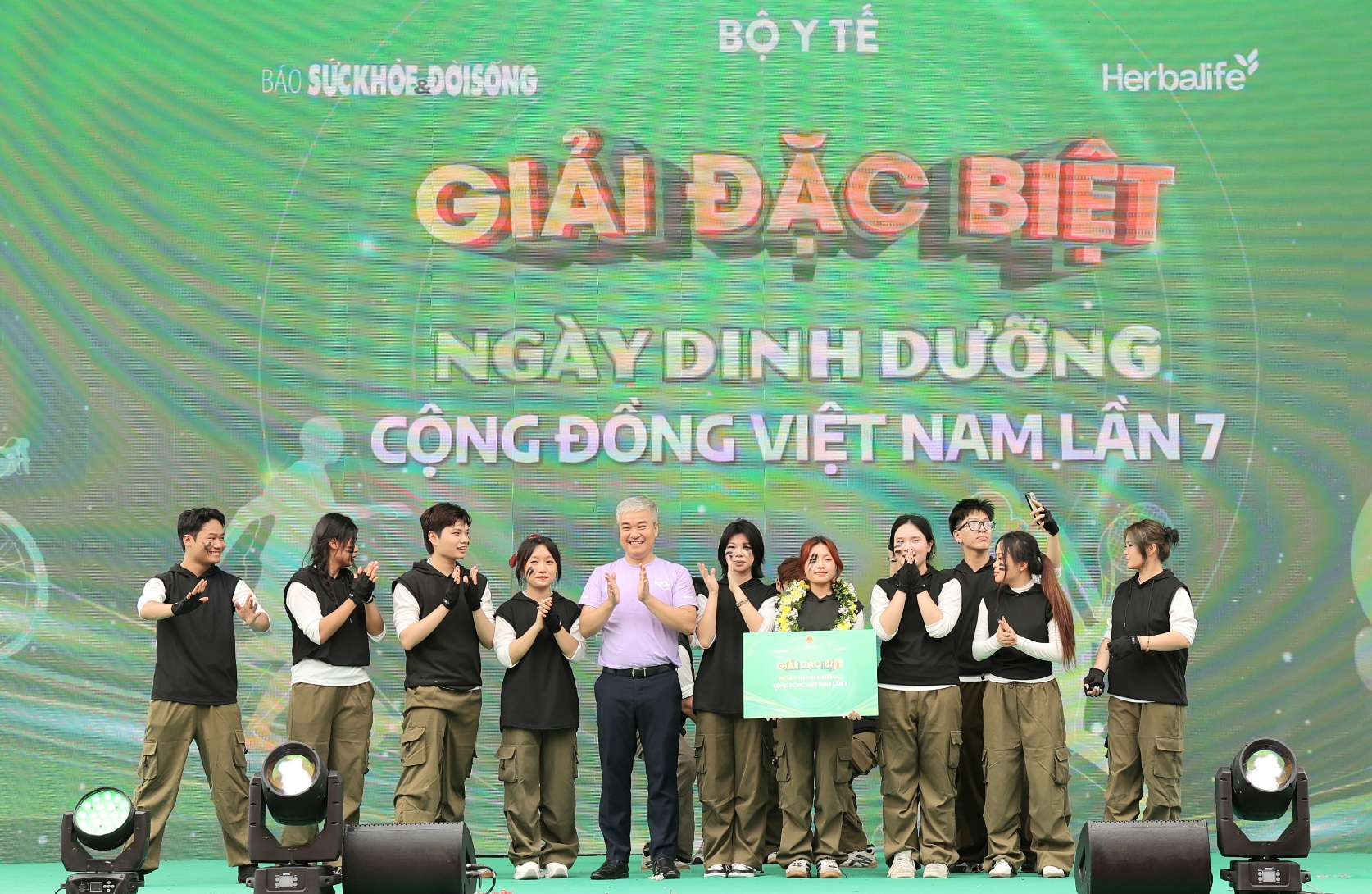 Nhà báo Trần Tuấn Linh: Báo Sức khoẻ và Đời sống kiên trì lan tỏa dinh dưỡng khoa học và lối sống lành mạnh suốt 7 năm- Ảnh 2.