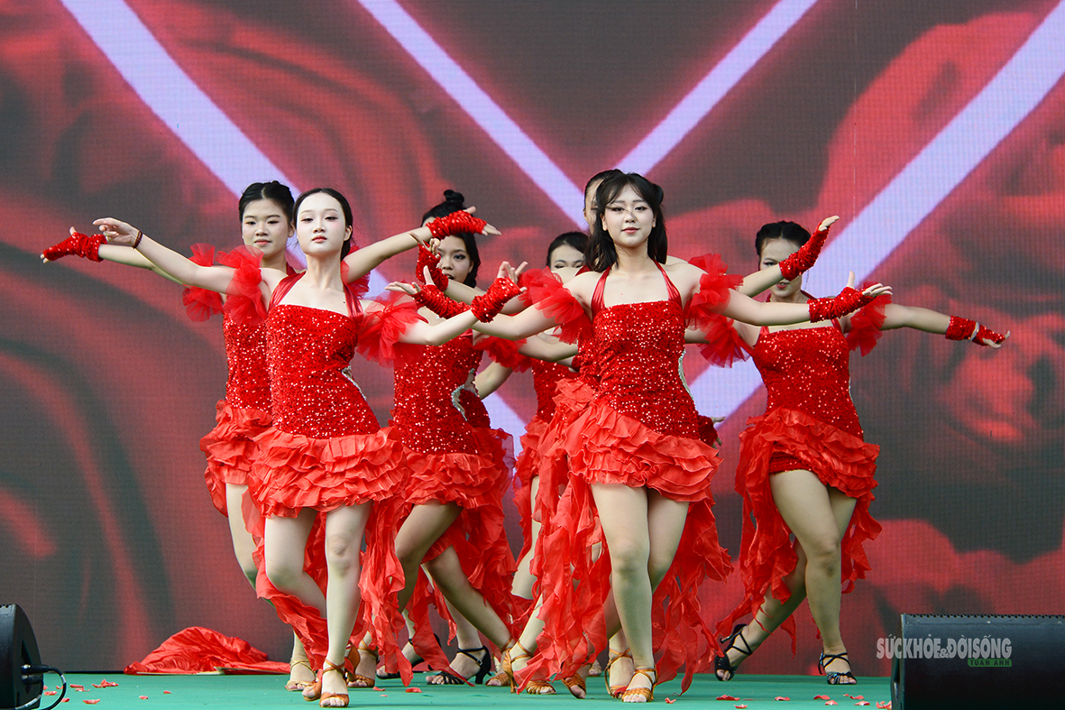 Đội nhảy Trường Đại học Kiến trúc Hà Nội giành Giải Đặc biệt tại Ngày Dinh dưỡng 2026 - Ảnh 10.