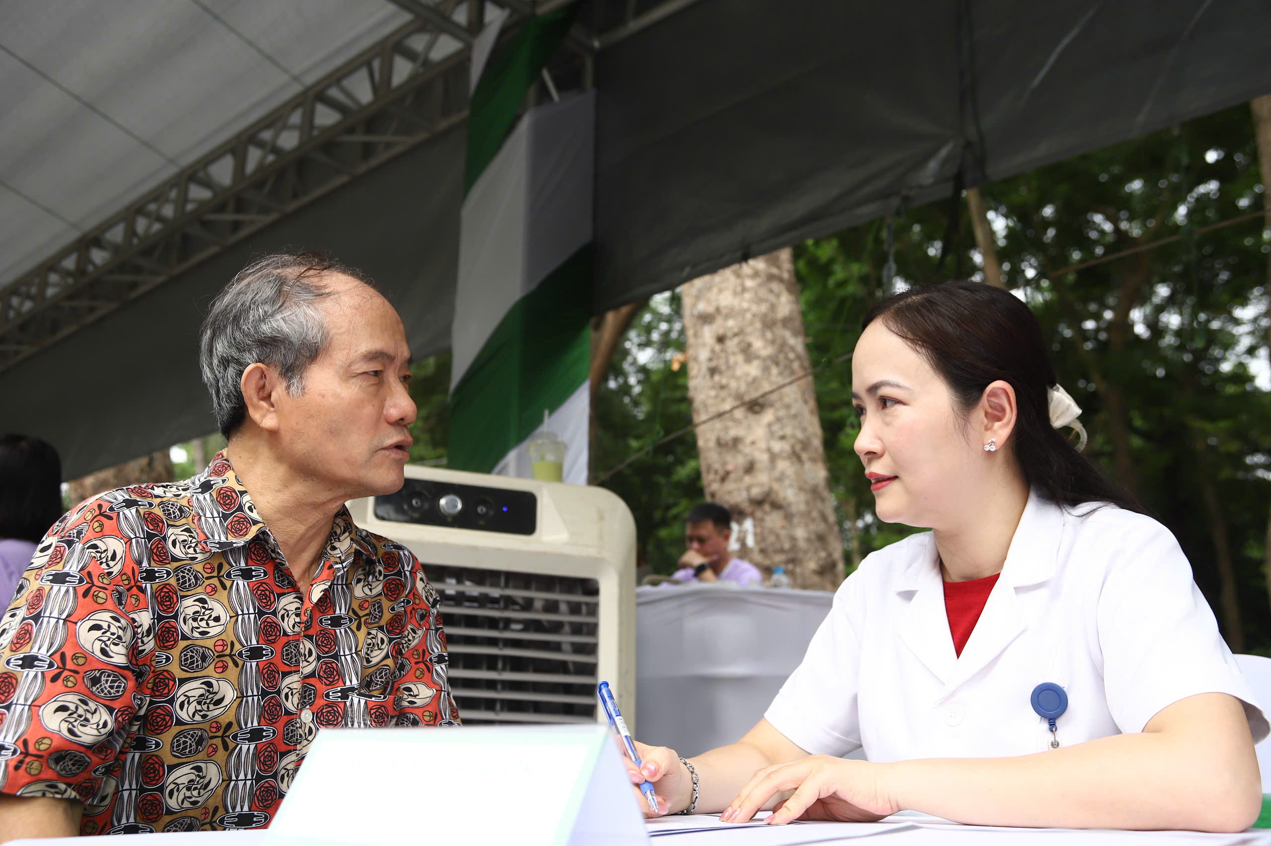 Nhà báo Trần Tuấn Linh: Báo Sức khoẻ và Đời sống kiên trì lan tỏa dinh dưỡng khoa học và lối sống lành mạnh suốt 7 năm- Ảnh 5.