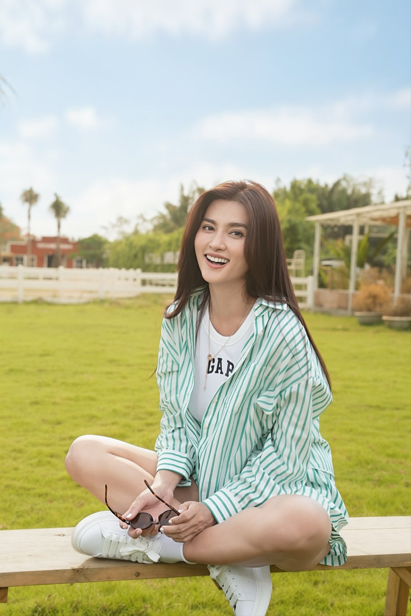 Nữ nghệ sĩ 39 tuổi vừa lọt đề cử đẹp nhất thế giới là ai?- Ảnh 7. Nữ nghệ sĩ 39 tuổi vừa lọt đề cử đẹp nhất thế giới là ai?- Ảnh 7.