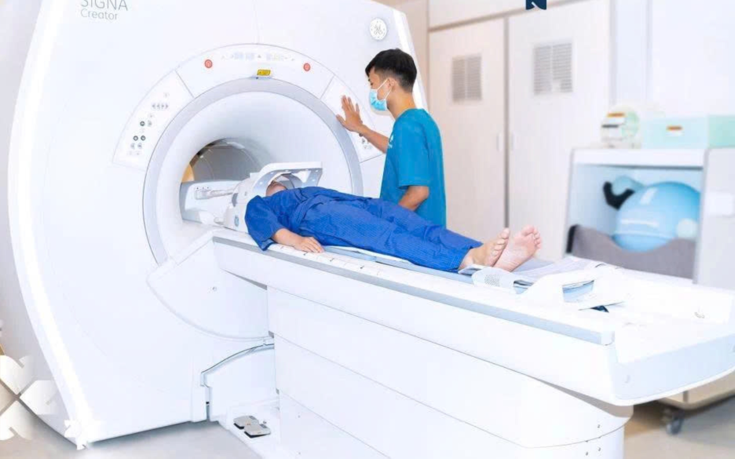 Nâng Cao Chất Lượng Y Tế Tư Nhân: Định Hướng và Chiến Lược Phát Triển
