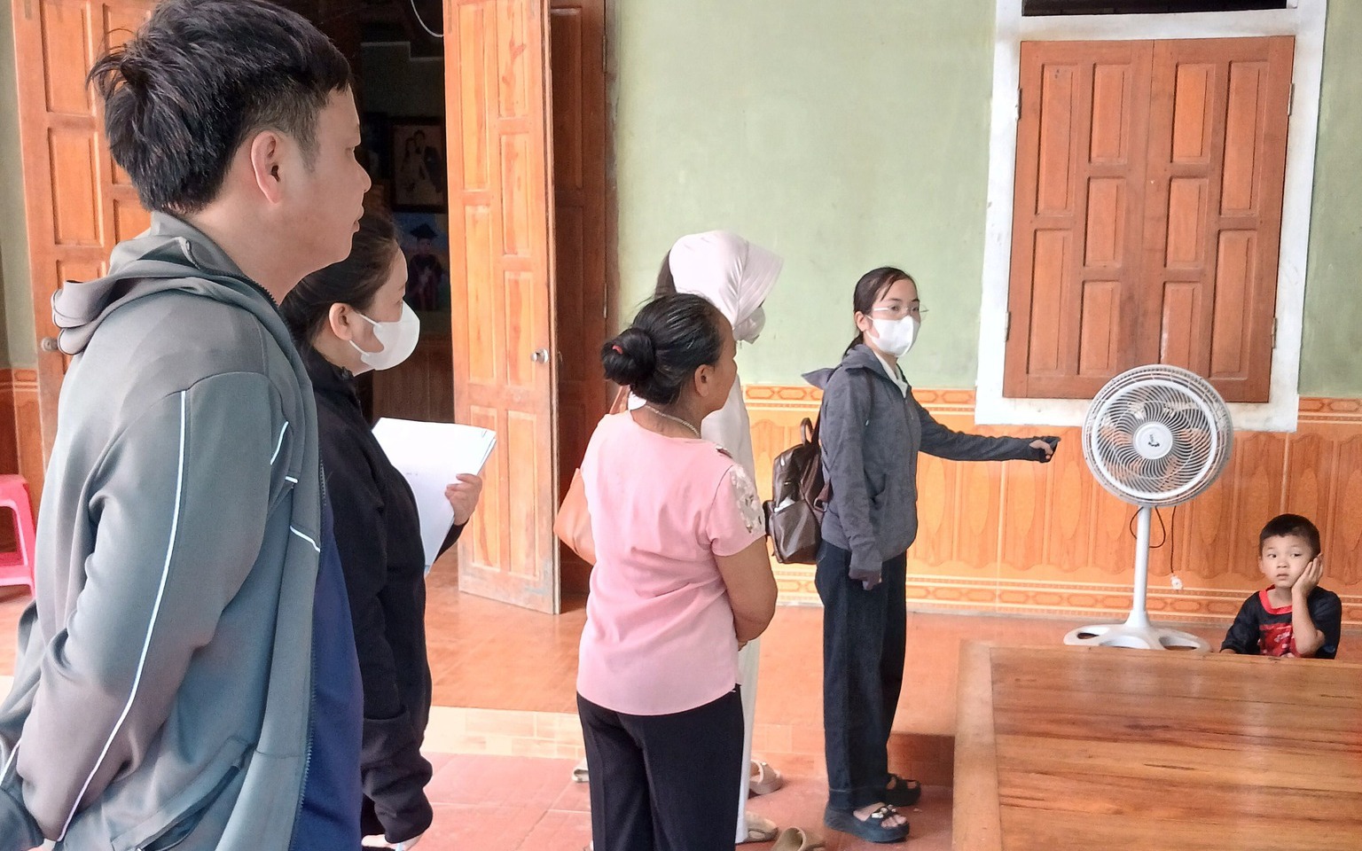 Nguy cơ bệnh dại gia tăng trong mùa nắng nóng, không chủ quan khi bị chó mèo cắn- Ảnh 4. Nguy cơ bệnh dại gia tăng trong mùa nắng nóng, không chủ quan khi bị chó mèo cắn- Ảnh 4.