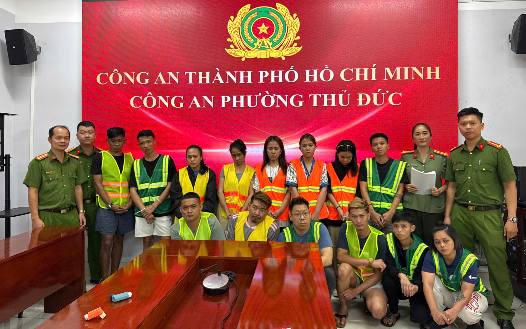 Từ "ổ" ma túy của người nước ngoài, Công an TPHCM bóc gỡ đường dây lừa đảo công nghệ cao