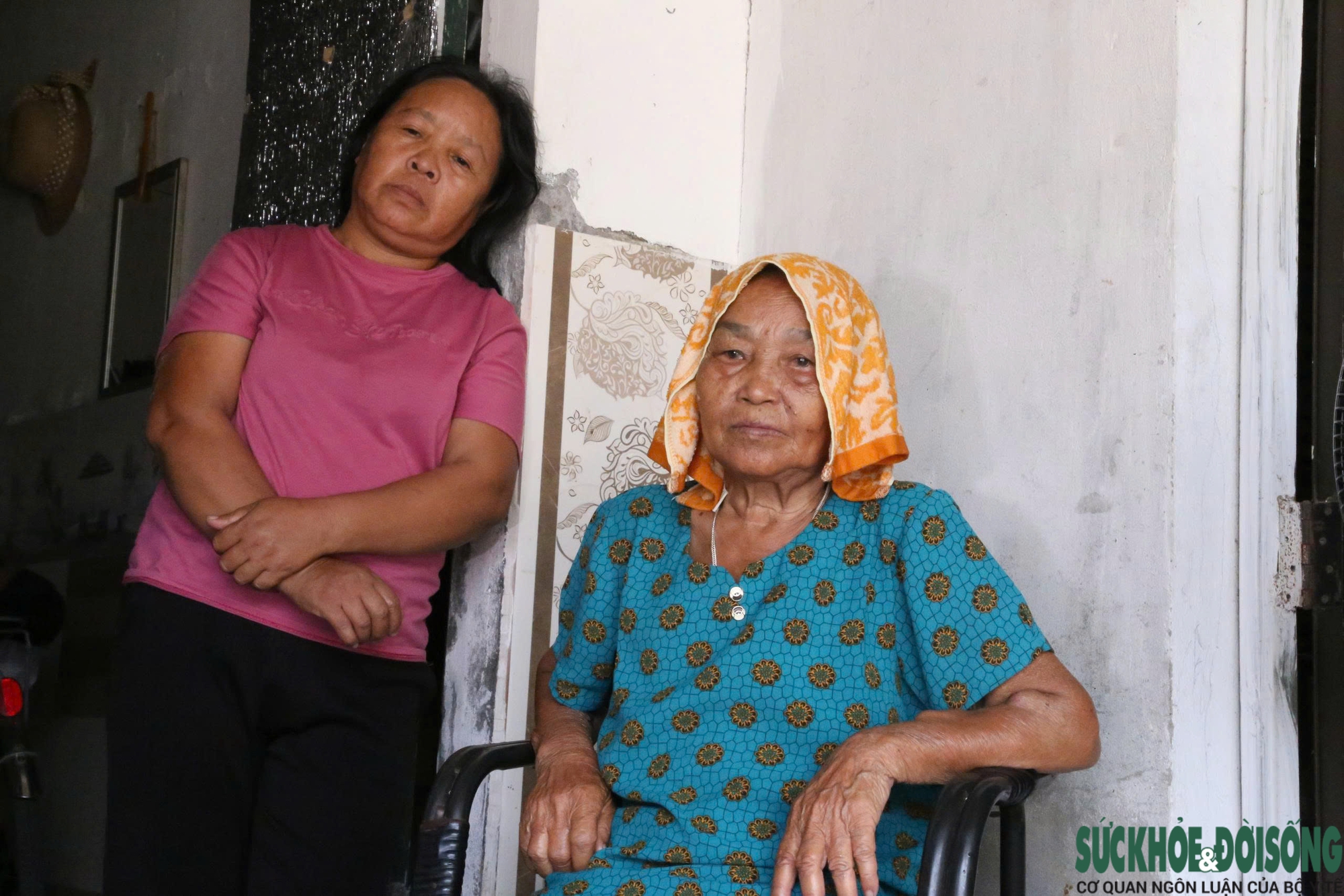 Xóm chạy thận quay quắt trong nắng nóng hơn 40 độ C- Ảnh 2.