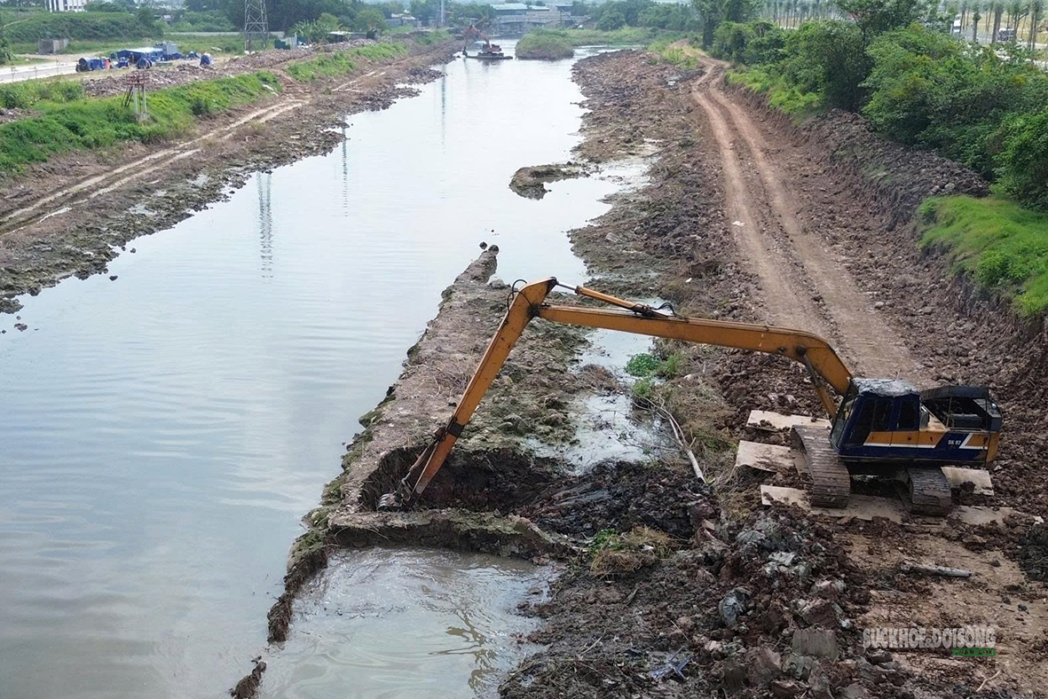 'Giải cứu' vùng trũng phía Tây Hà Nội khỏi nỗi ám ảnh ngập úng- Ảnh 6.