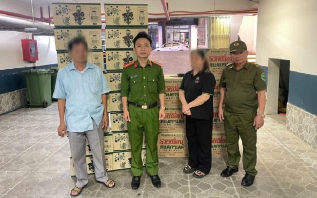 Lào Cai: Bắt thêm Phó Chủ tịch xã và Giám đốc doanh nghiệp trong vụ bờ kè sông Hồng gãy đổ sau bão Yagi- Ảnh 2.