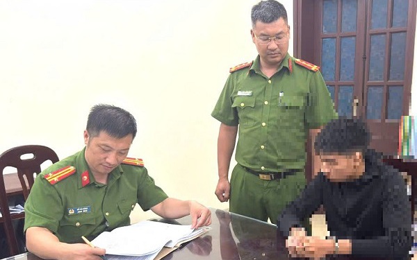 Giao xe cho cháu đi ‘sống ảo’, người đàn ông ở Lào Cai bị xử phạt 9 triệu đồng- Ảnh 2. Giao xe cho cháu đi ‘sống ảo’, người đàn ông ở Lào Cai bị xử phạt 9 triệu đồng - Ảnh 2.