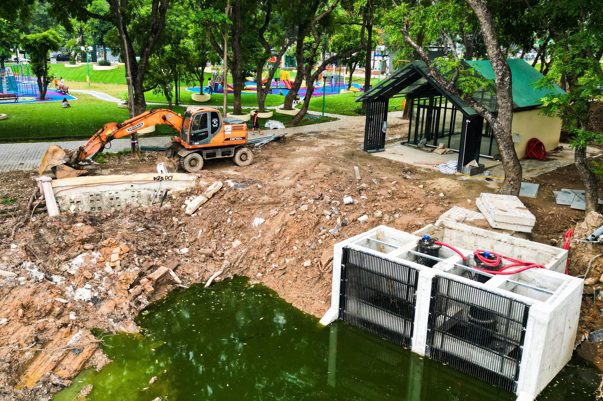 Hà Nội tăng tốc 'lá chắn' chống ngập tại các hồ điều hòa- Ảnh 6. Hà Nội tăng tốc 'lá chắn' chống ngập tại các hồ điều hòa- Ảnh 6.