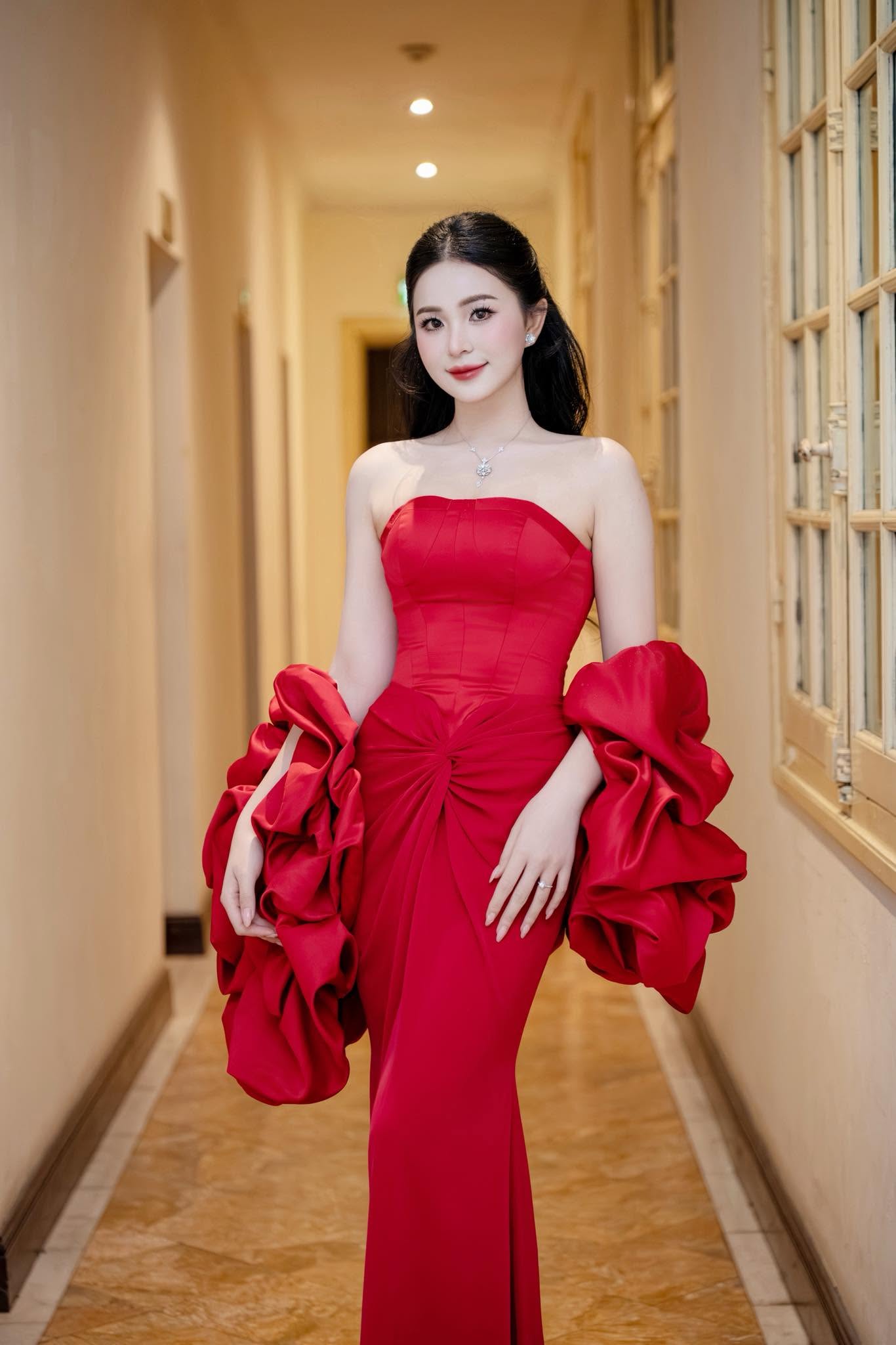 Nữ MC quê Thanh Hóa đang hot tại Miss Grand Vietnam 2026- Ảnh 2.