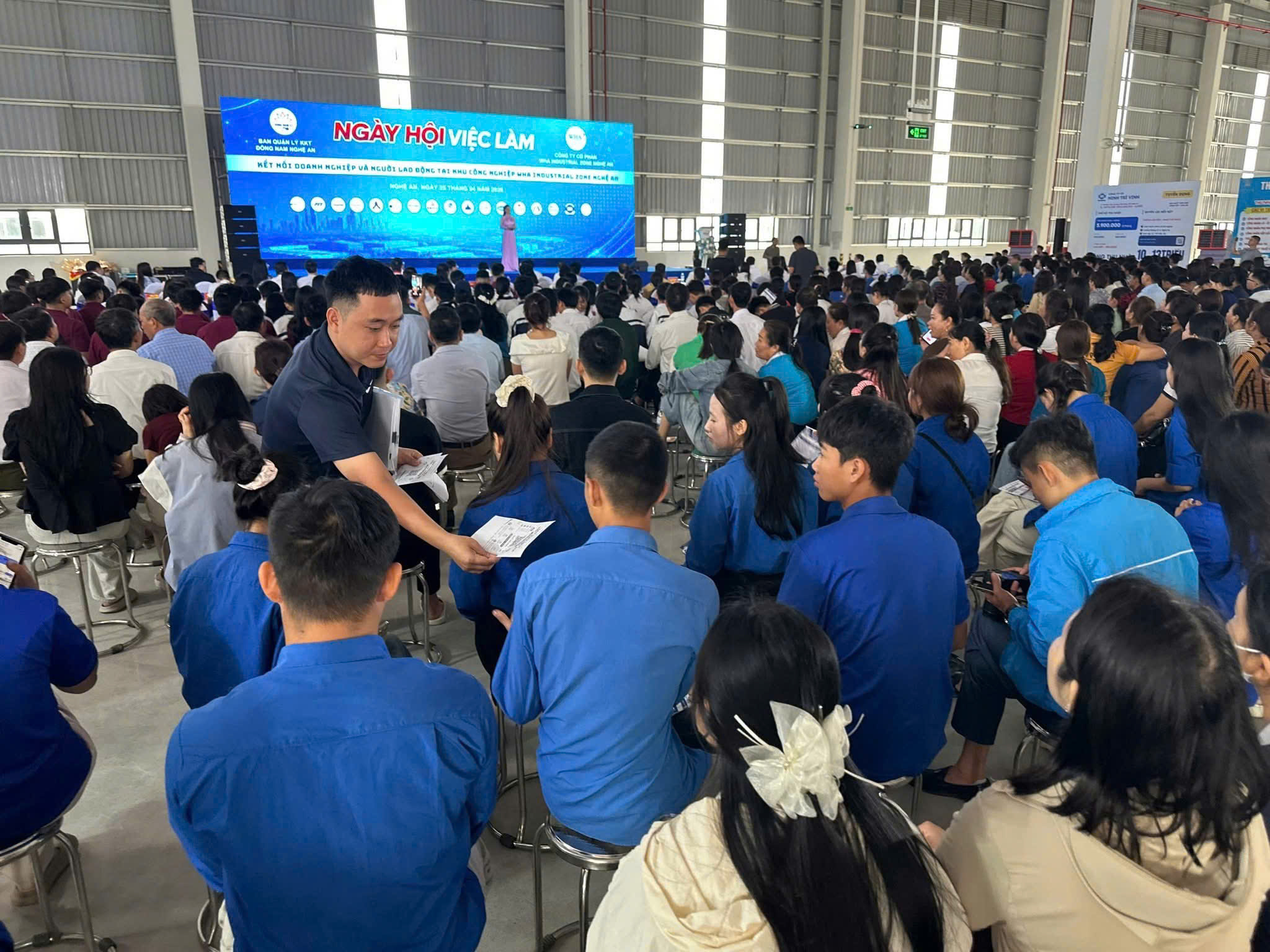 FDI tỷ đô đổ về, Nghệ An khát nhân lực chất lượng cao- Ảnh 1.